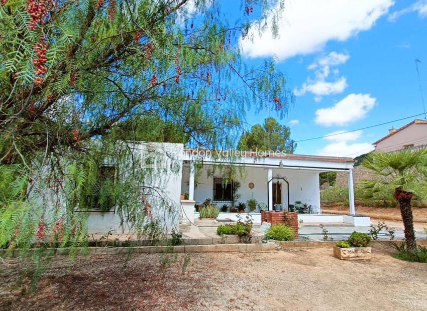 Resale - Villa - Hondón de las Nieves