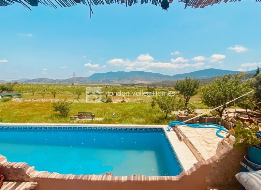 Resale - Villa - HONDON DE LAS NIEVES