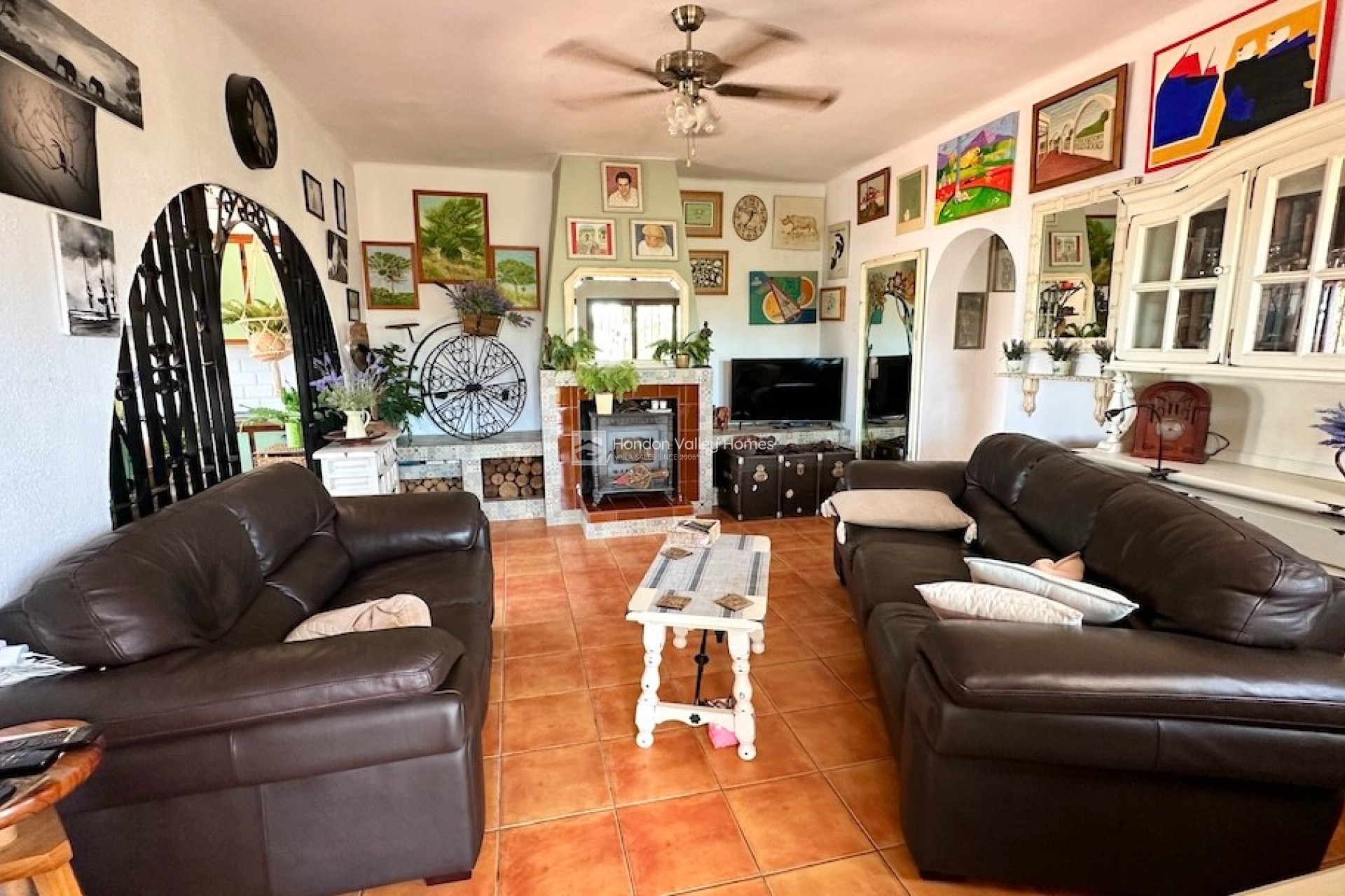Resale - Villa - Hondón de las Nieves
