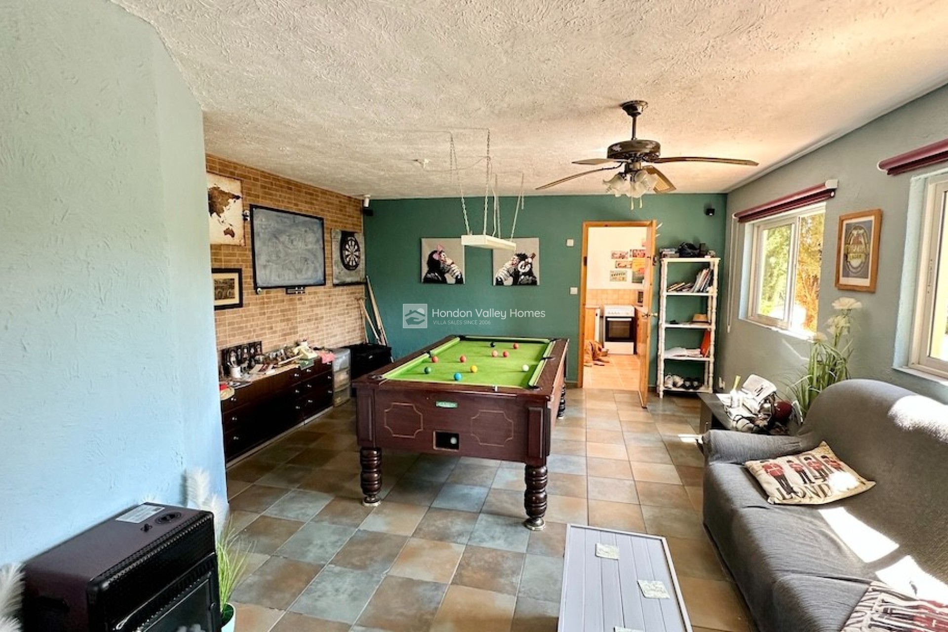Resale - Villa - Hondón de las Nieves