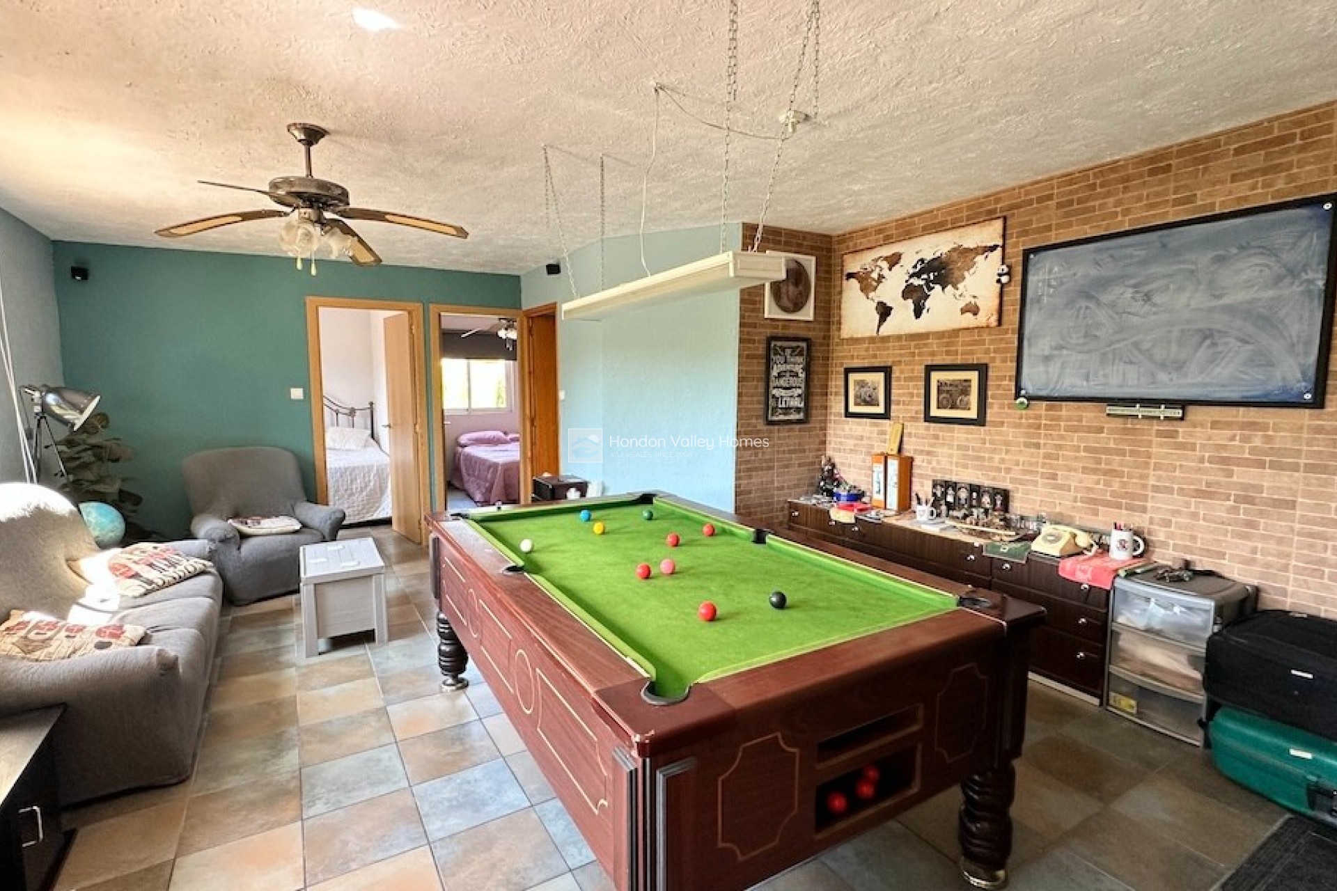 Resale - Villa - Hondón de las Nieves