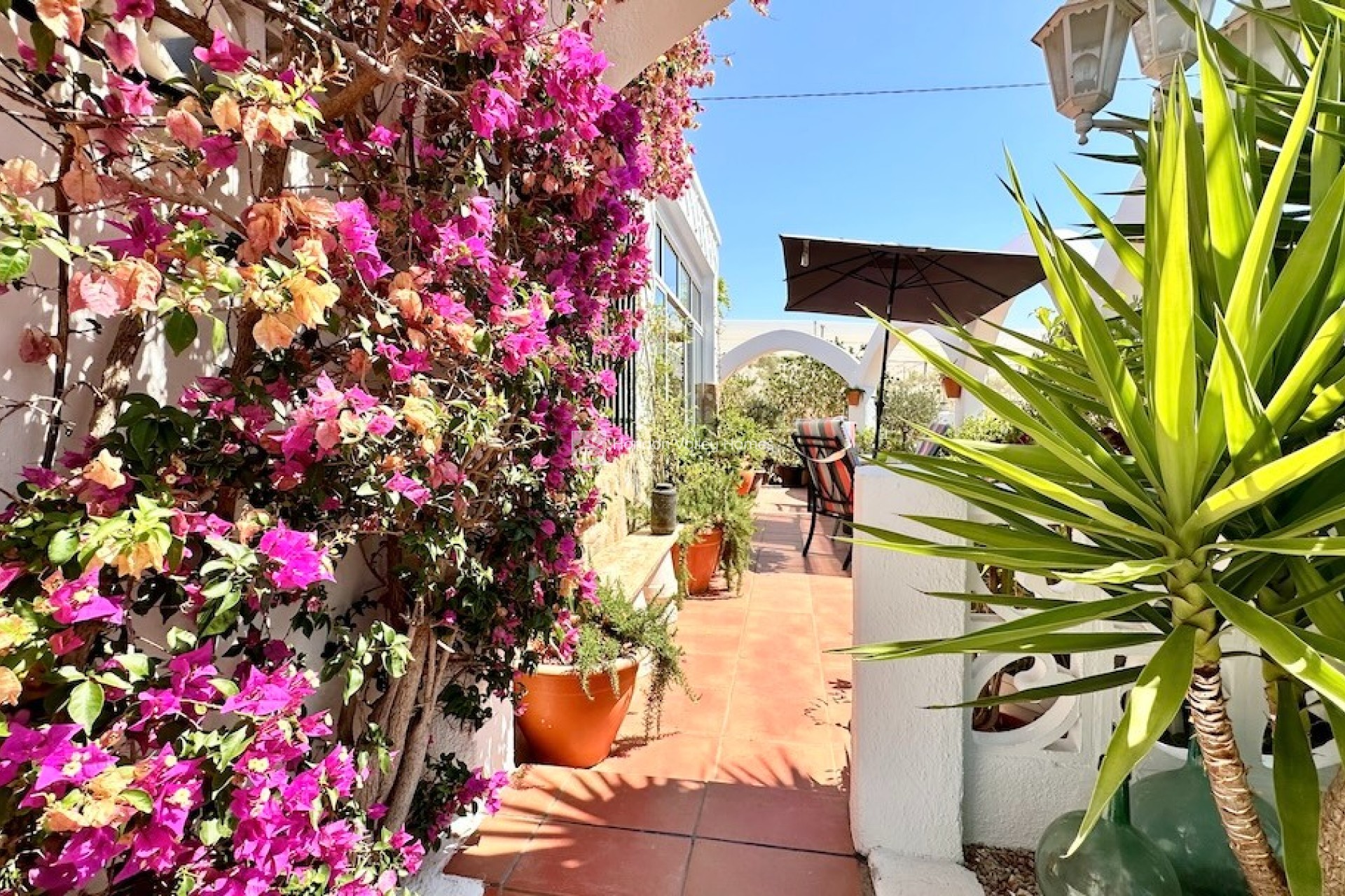 Resale - Villa - Hondón de las Nieves