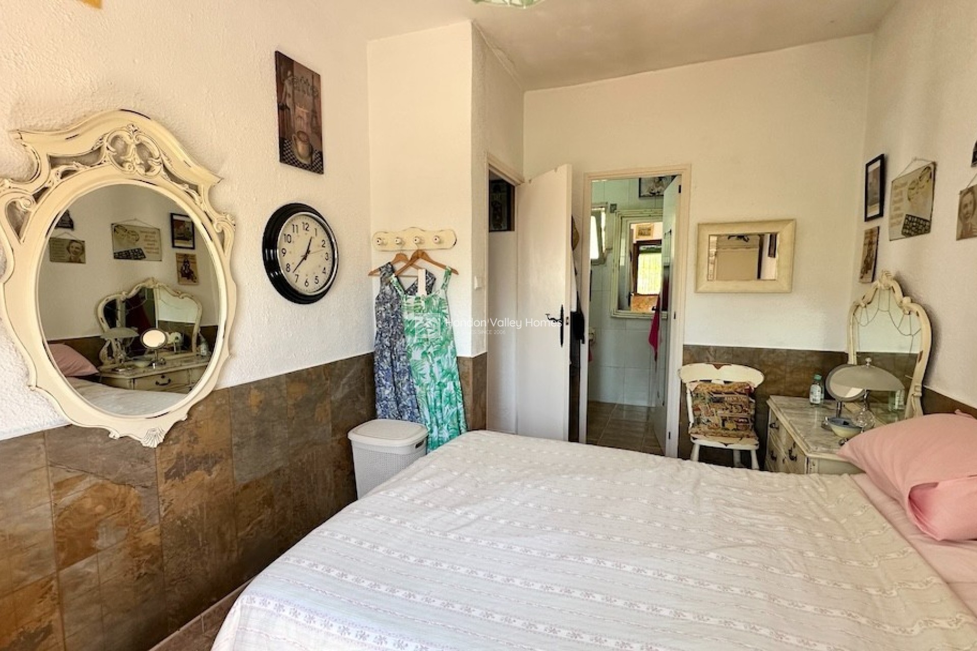 Resale - Villa - Hondón de las Nieves