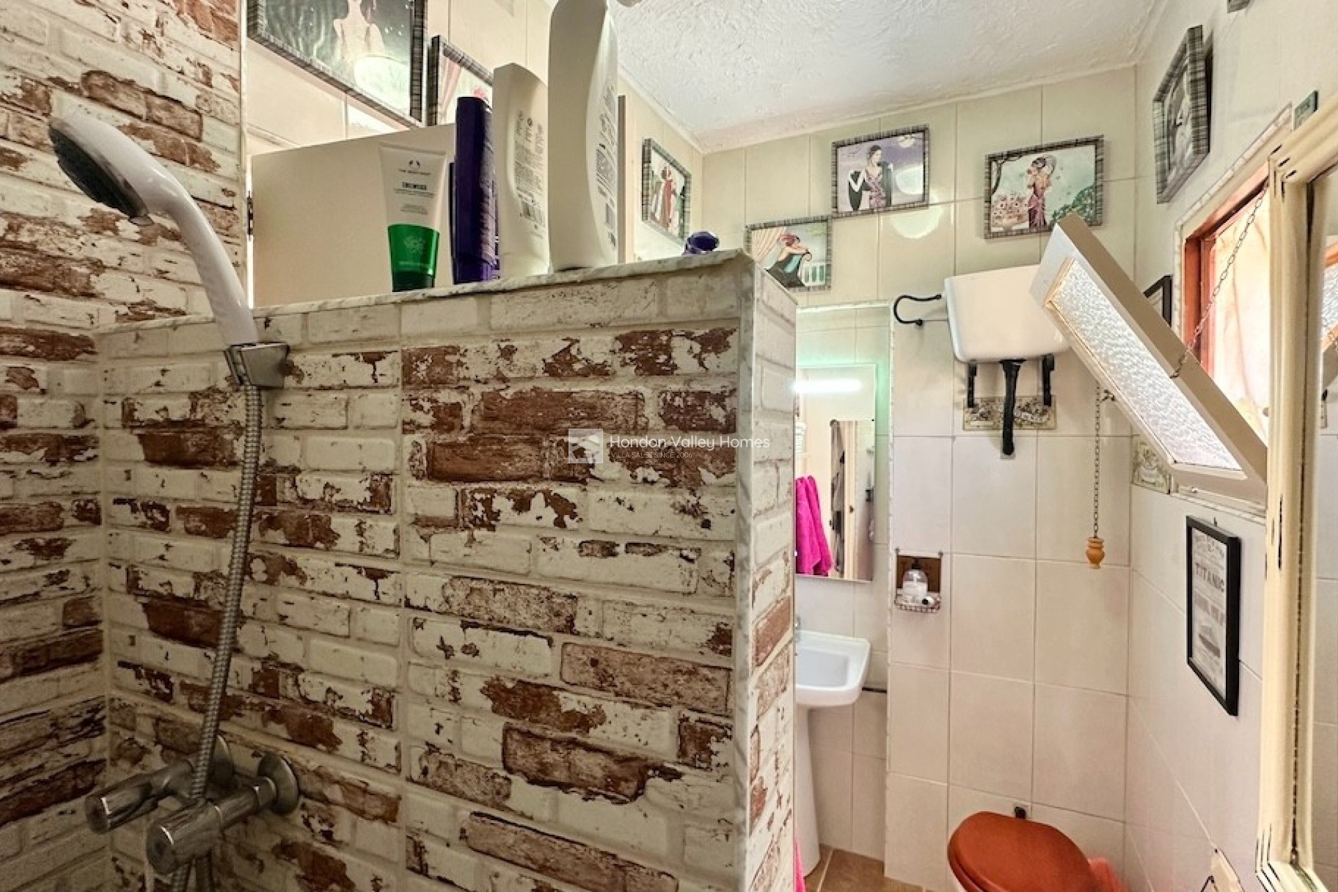Resale - Villa - Hondón de las Nieves