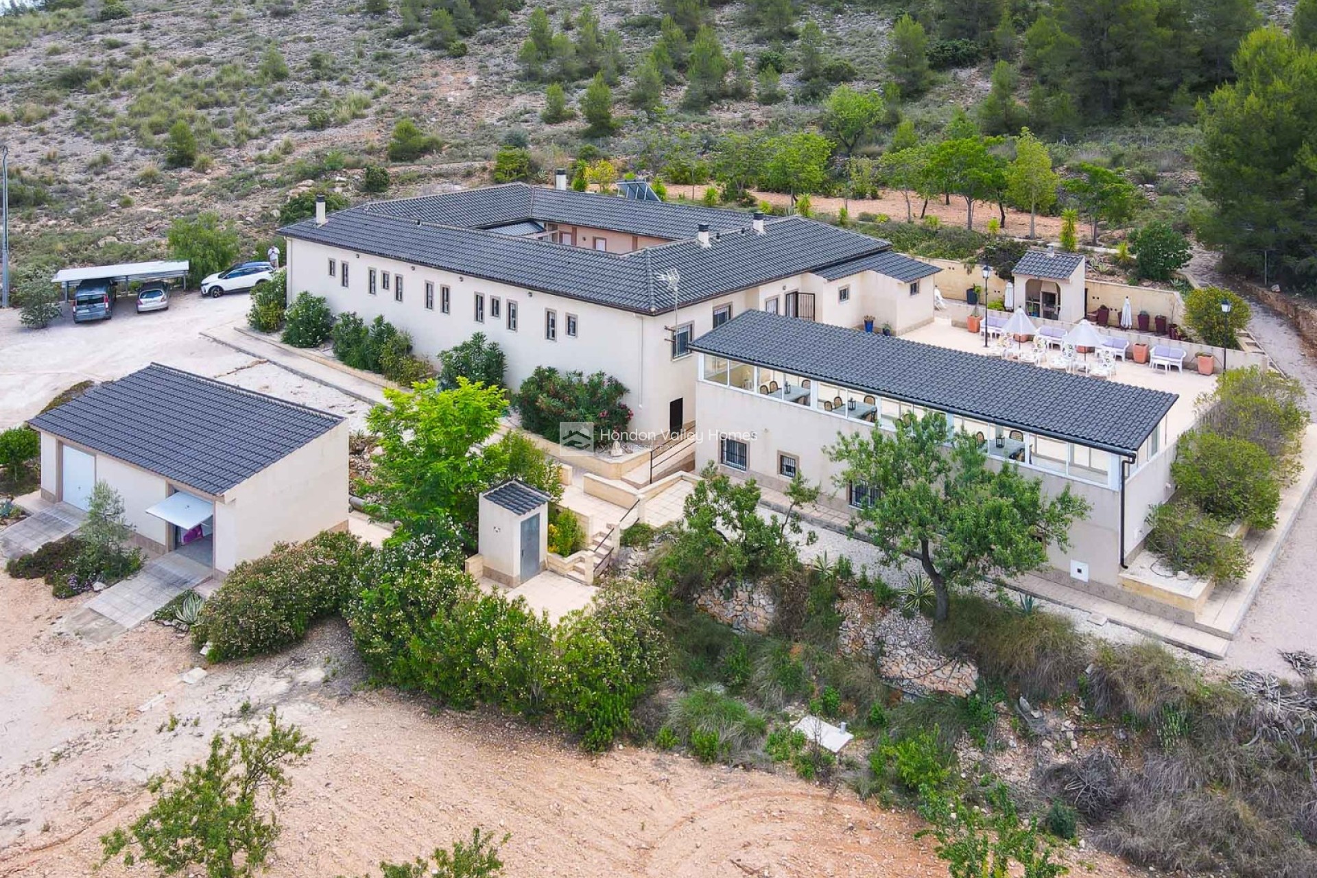 Resale - Villa - HONDON DE LAS NIEVES