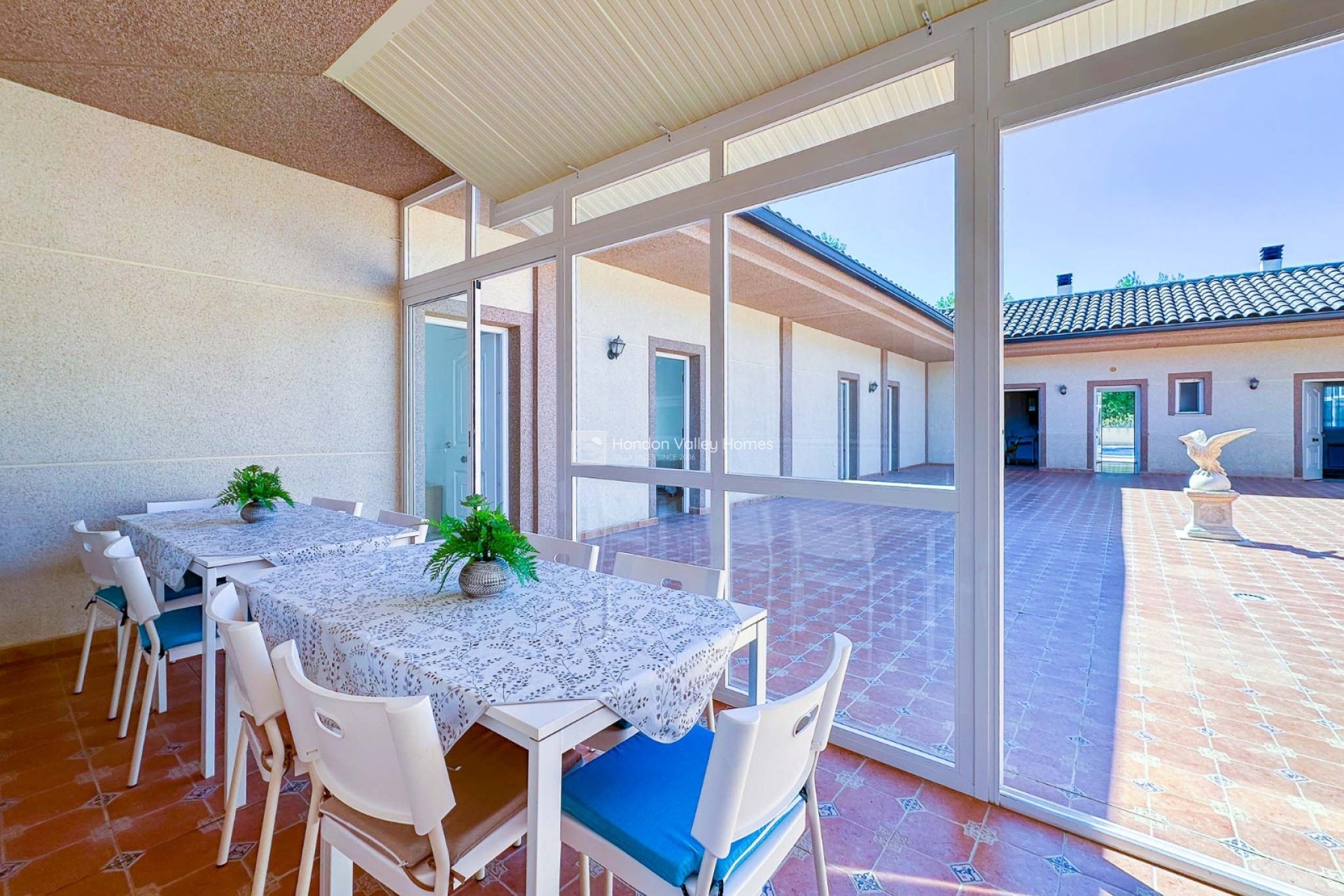 Resale - Villa - HONDON DE LAS NIEVES