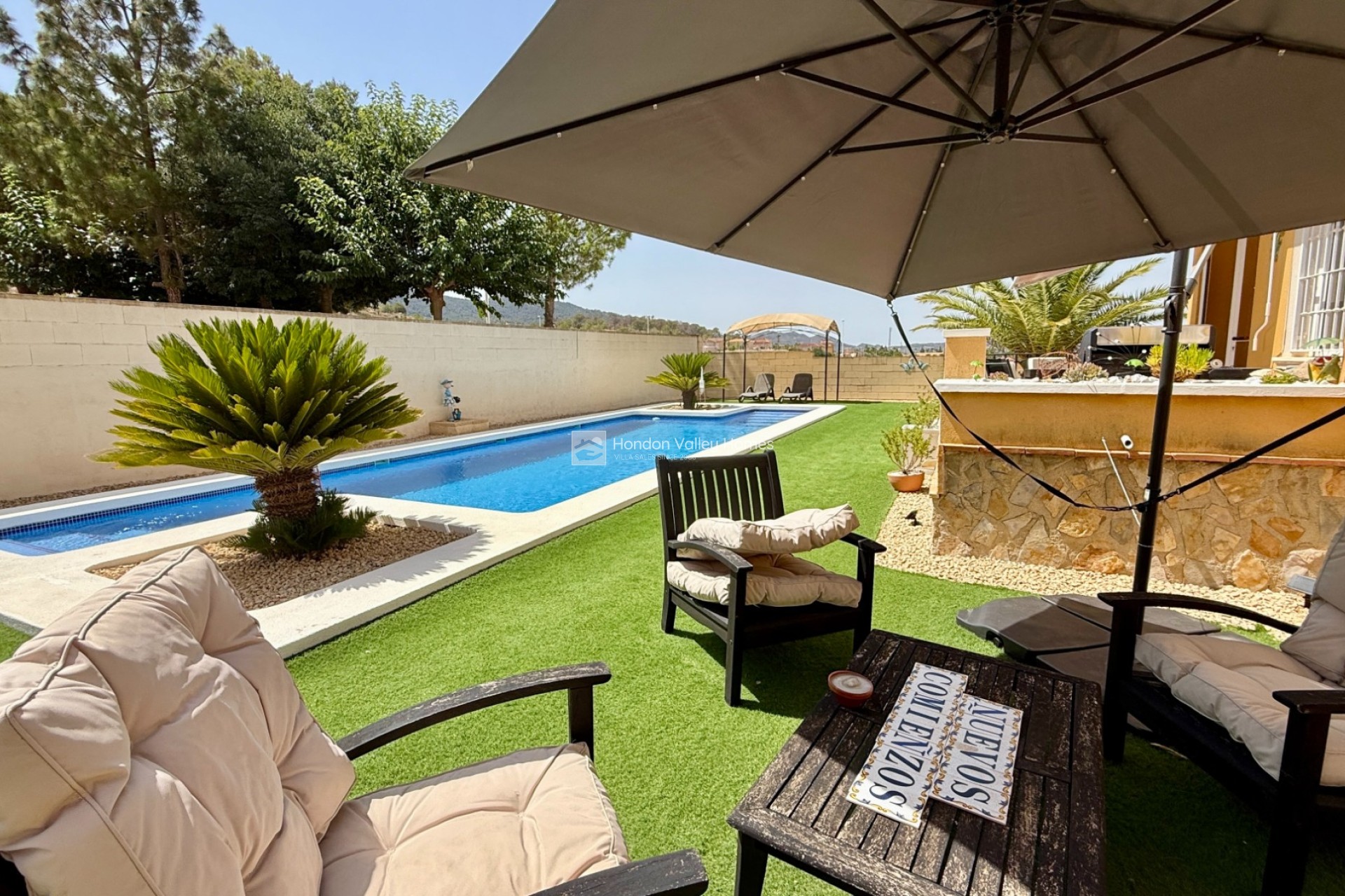 Resale - Villa - Hondon De Las Nieves
