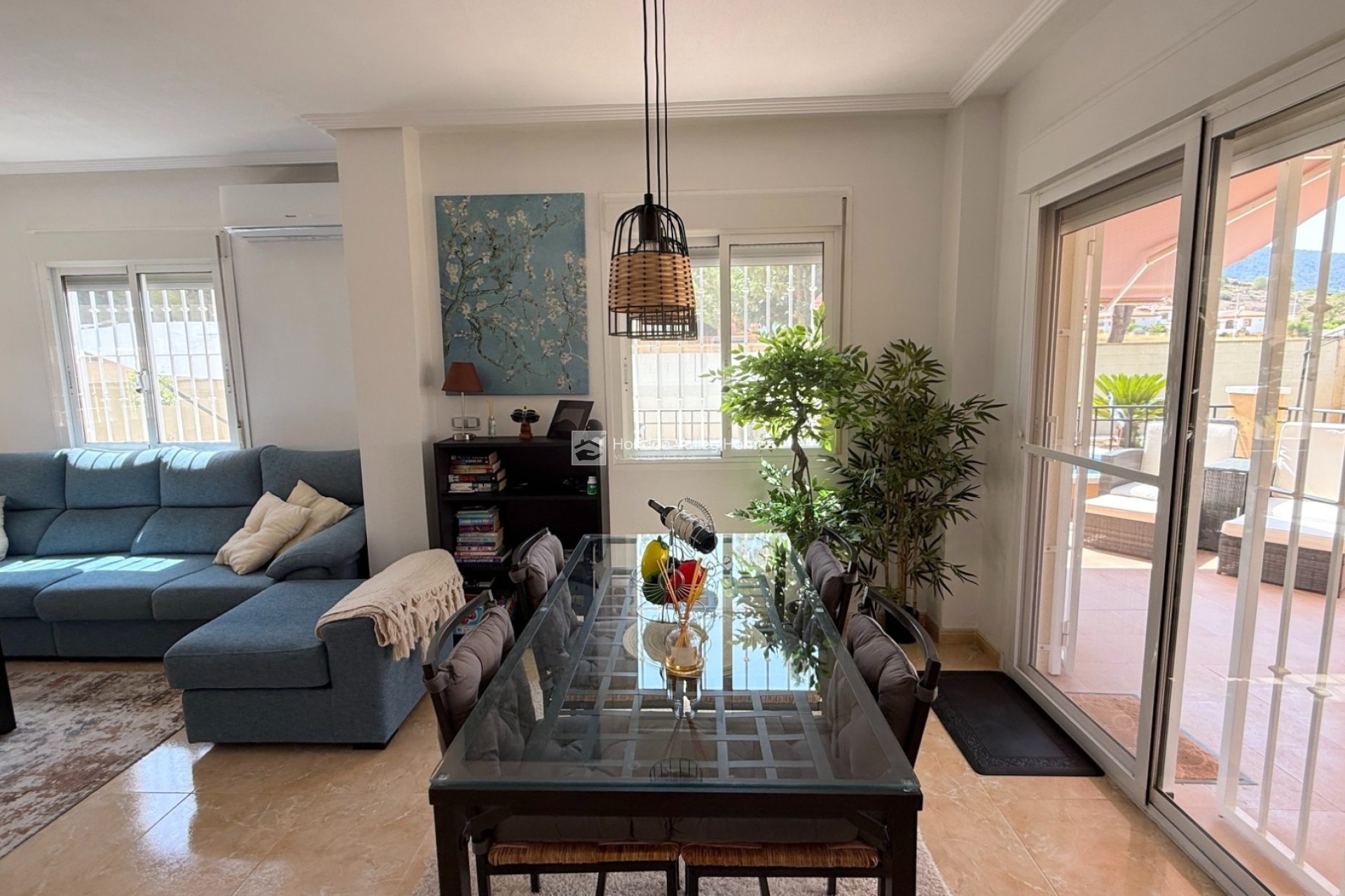 Resale - Villa - Hondon De Las Nieves