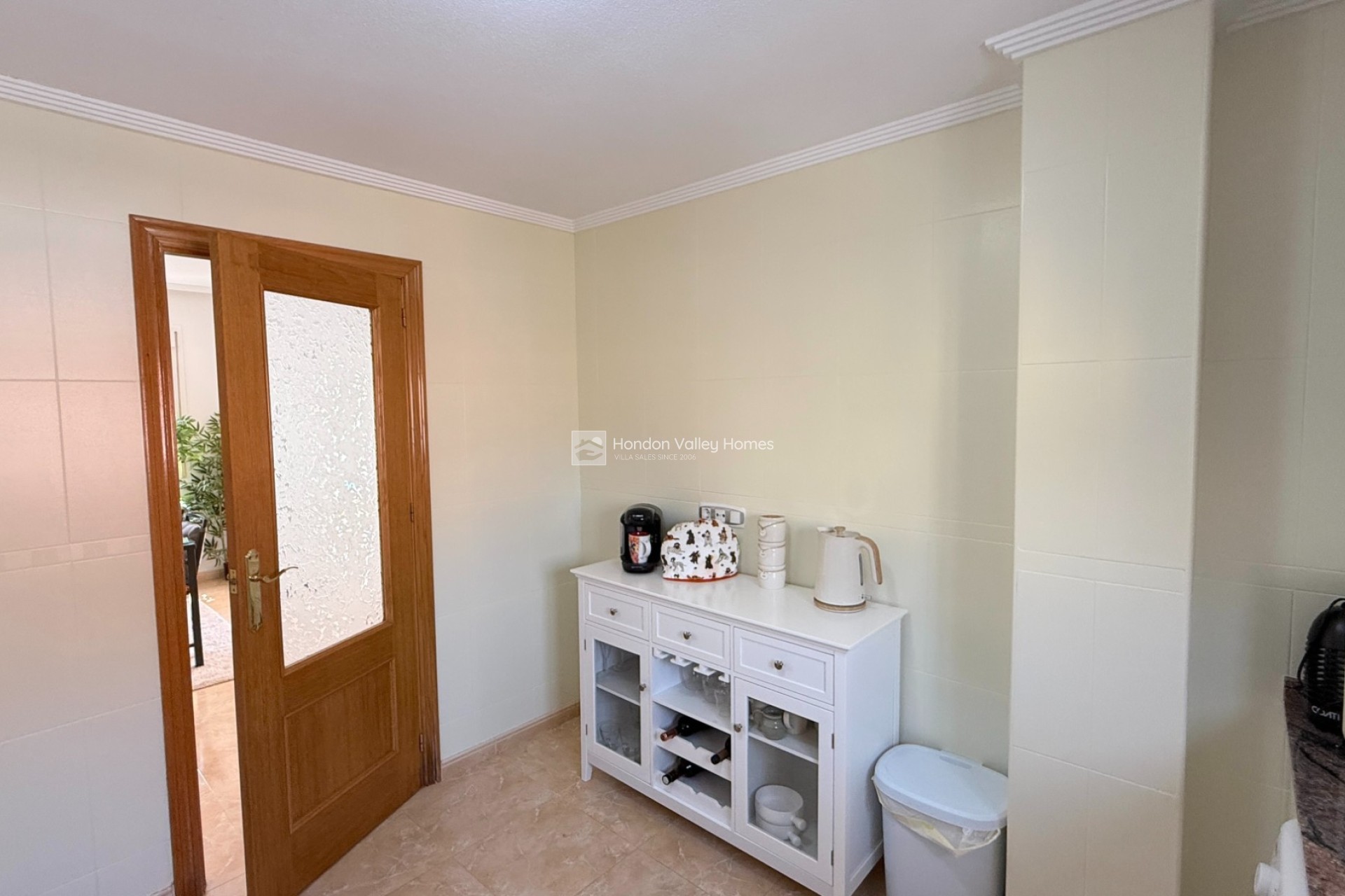 Resale - Villa - Hondon De Las Nieves