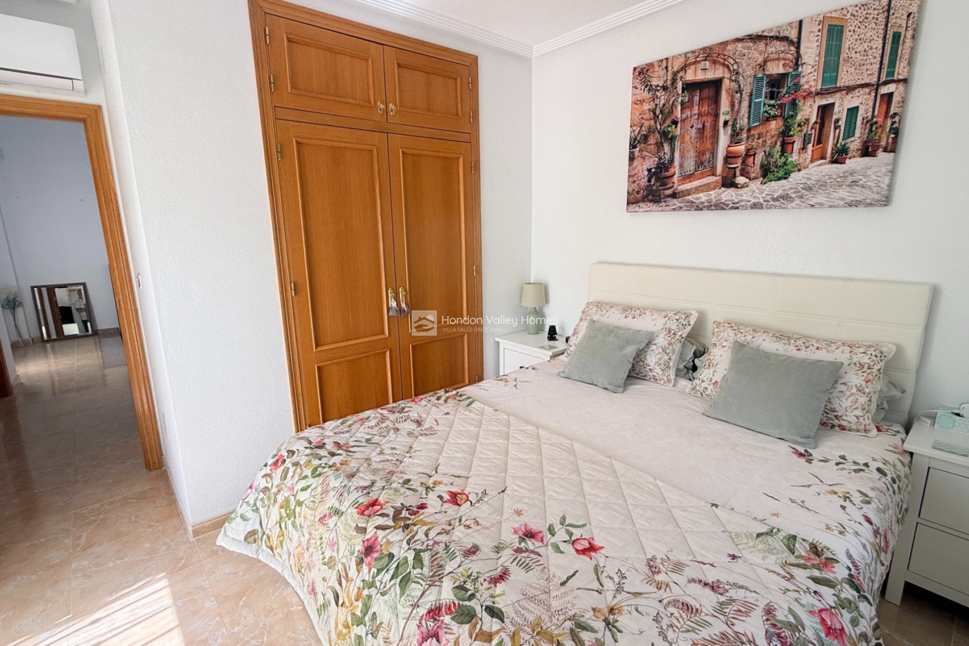 Resale - Villa - Hondon De Las Nieves