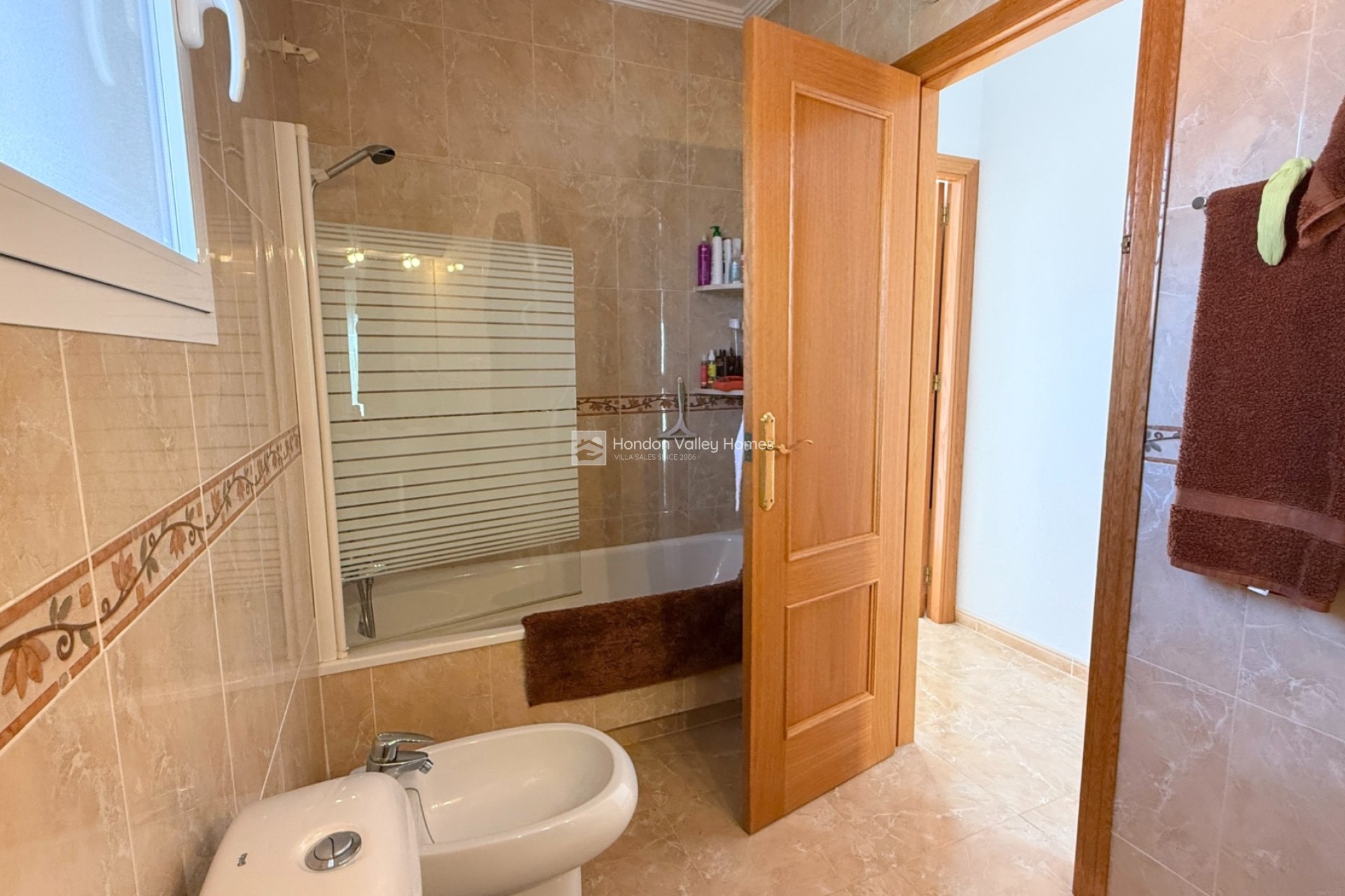 Resale - Villa - Hondon De Las Nieves