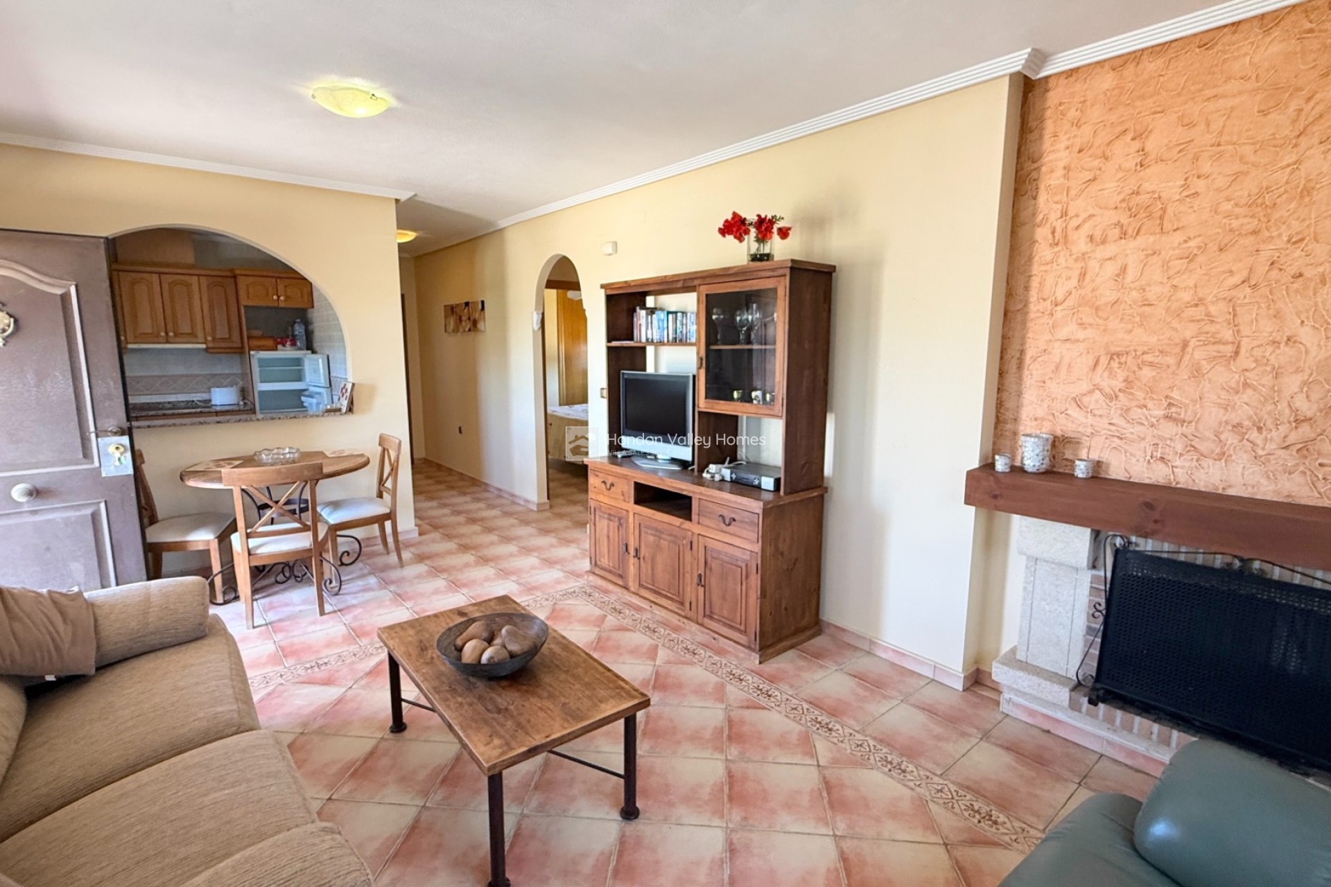Resale - Villa - Hondón de las Nieves