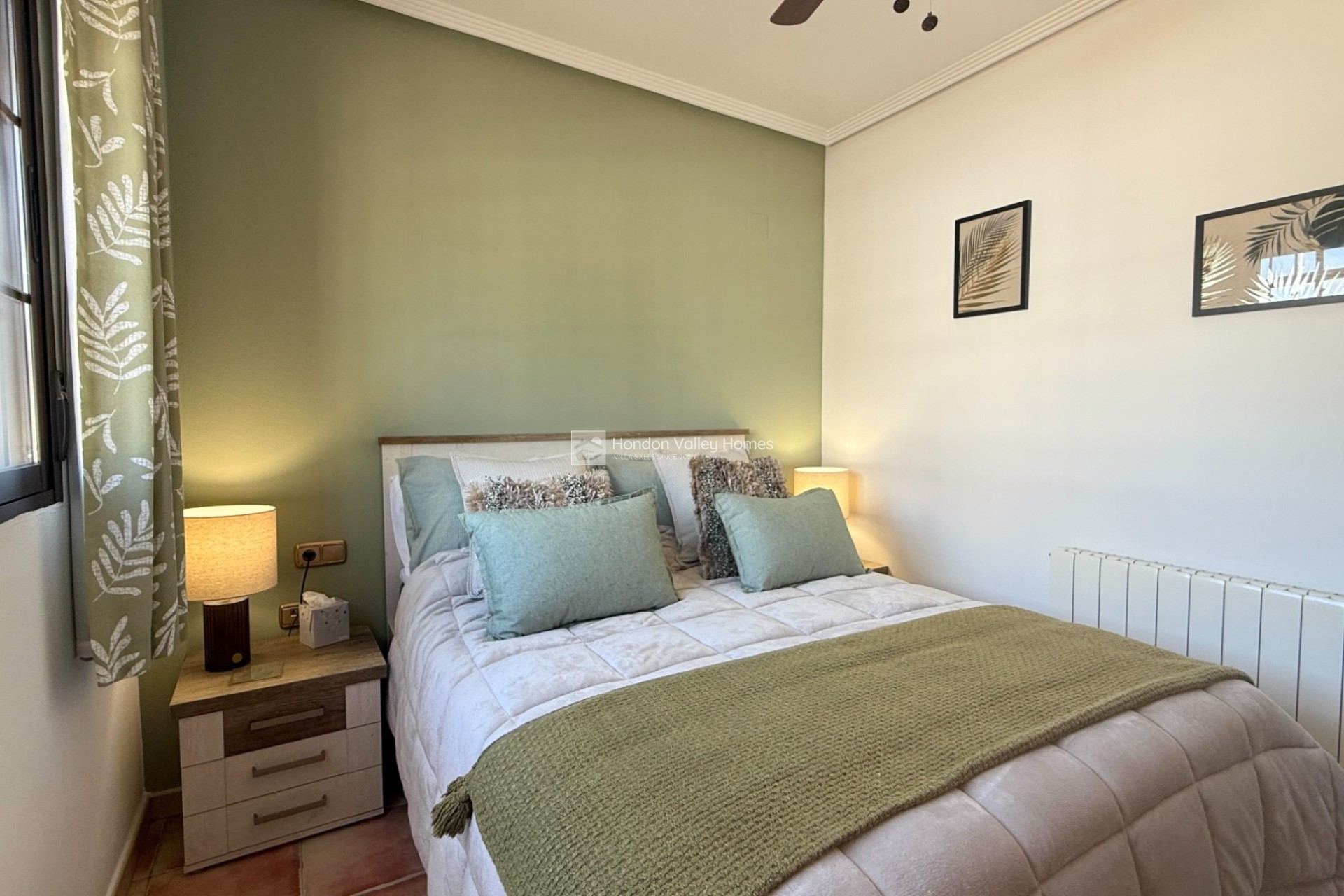 Resale - Villa - Hondón de las Nieves