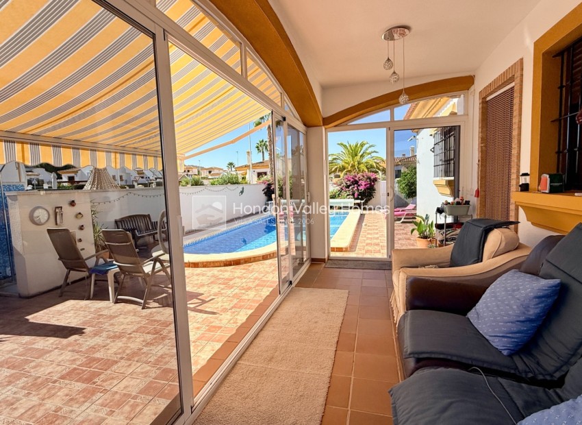 Resale - Villa - Hondón de las Nieves