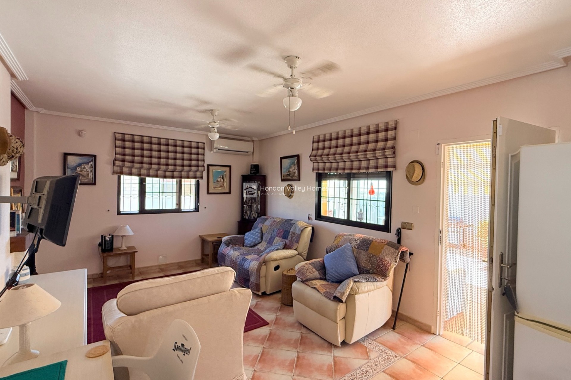 Resale - Villa - Hondón de las Nieves