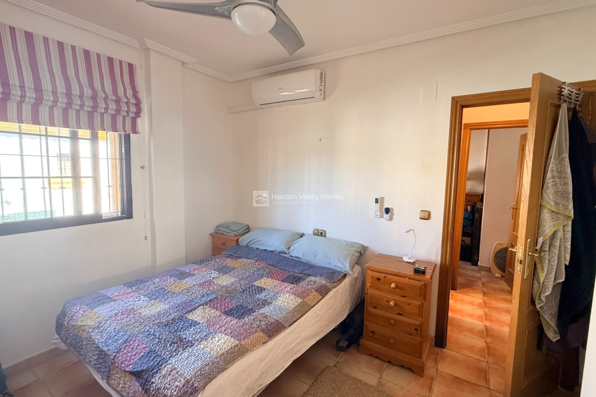 Resale - Villa - Hondón de las Nieves