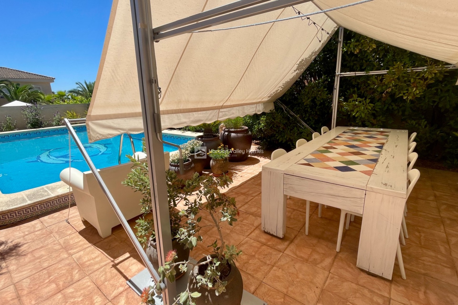 Resale - Villa - Hondón de las Nieves