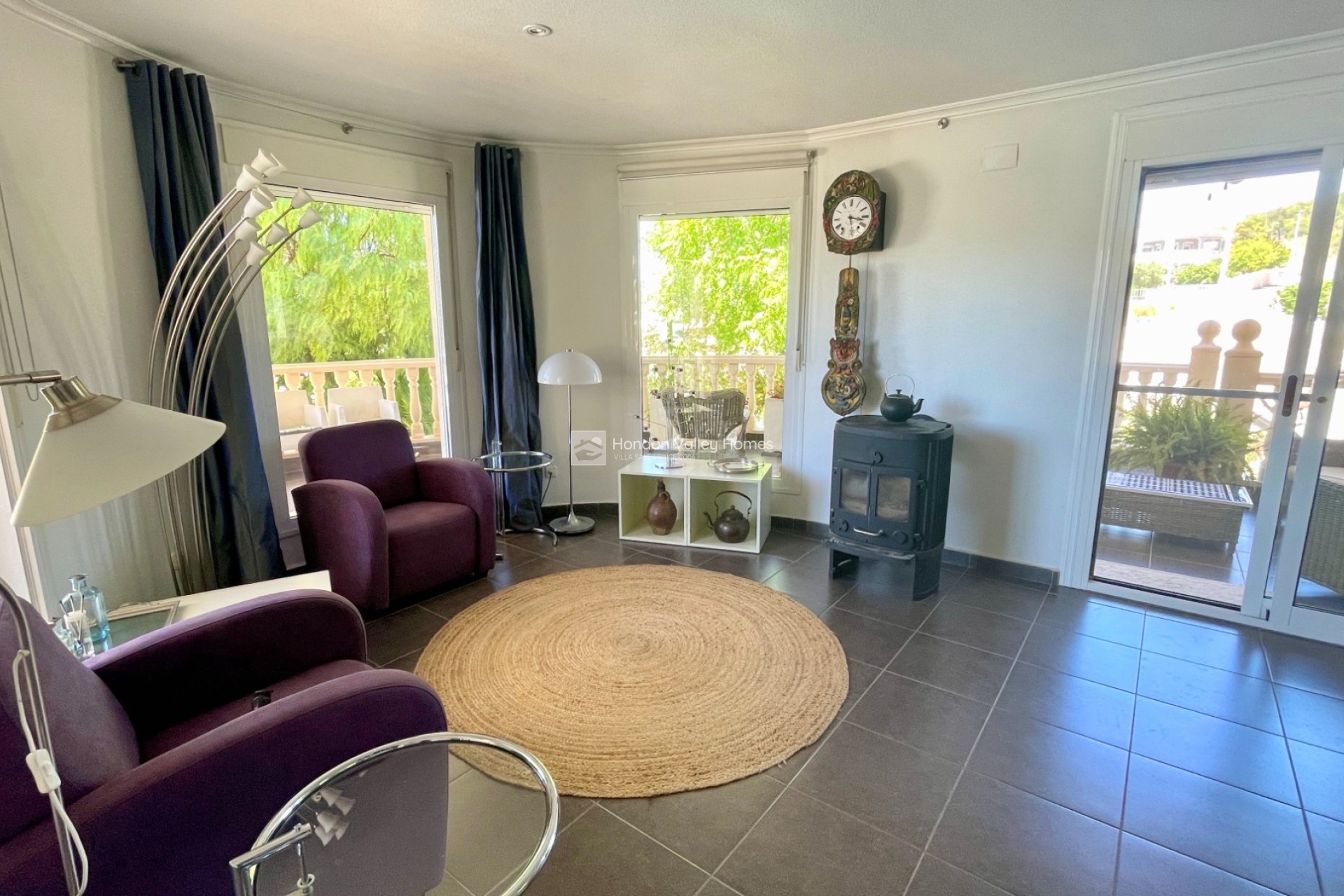 Resale - Villa - Hondón de las Nieves