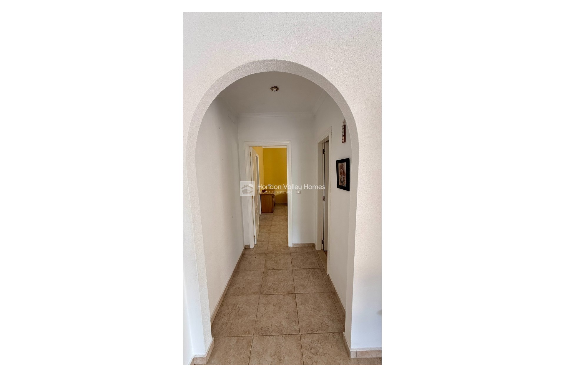 Resale - Villa - Hondón de las Nieves