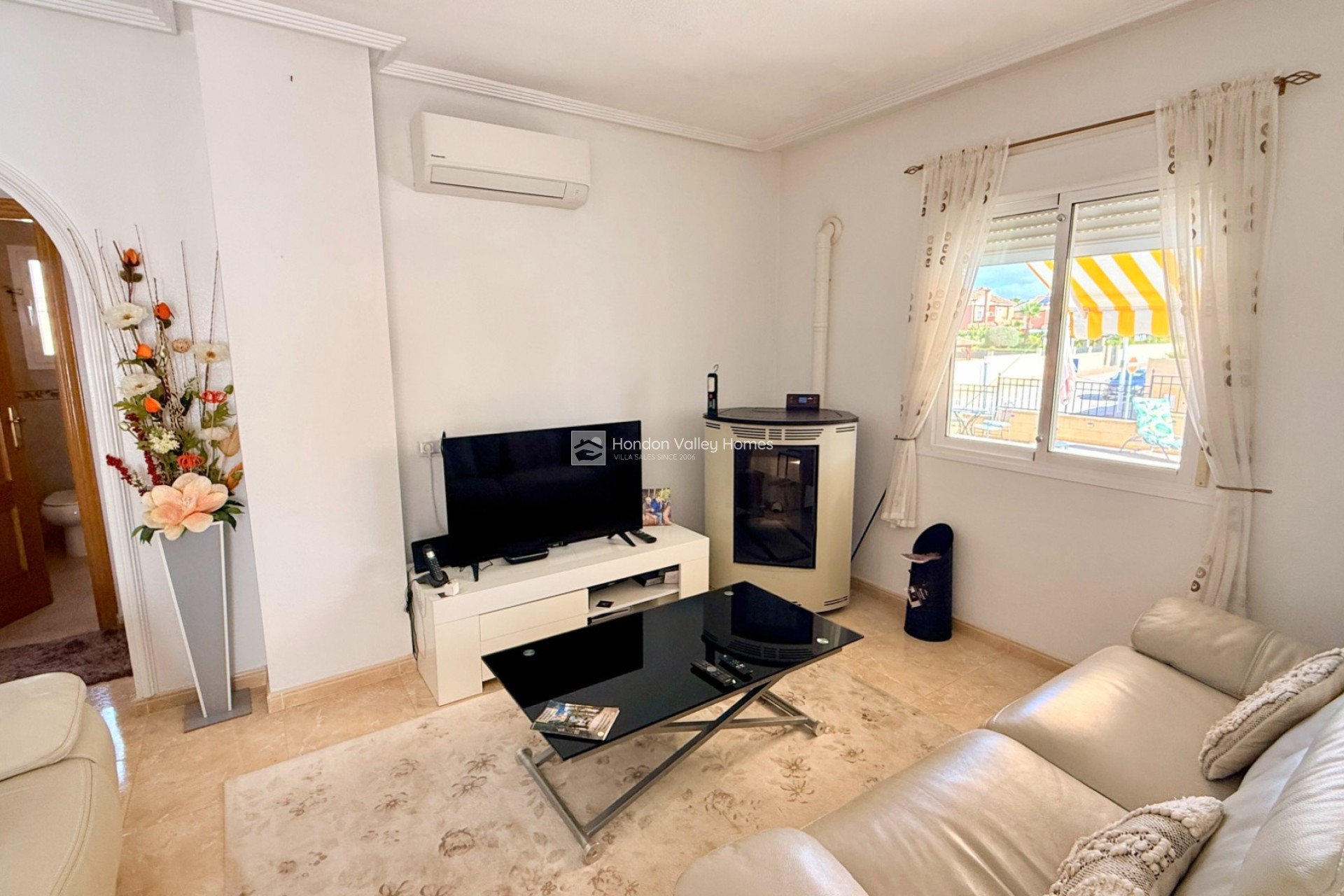 Resale - Villa - Hondón de las Nieves