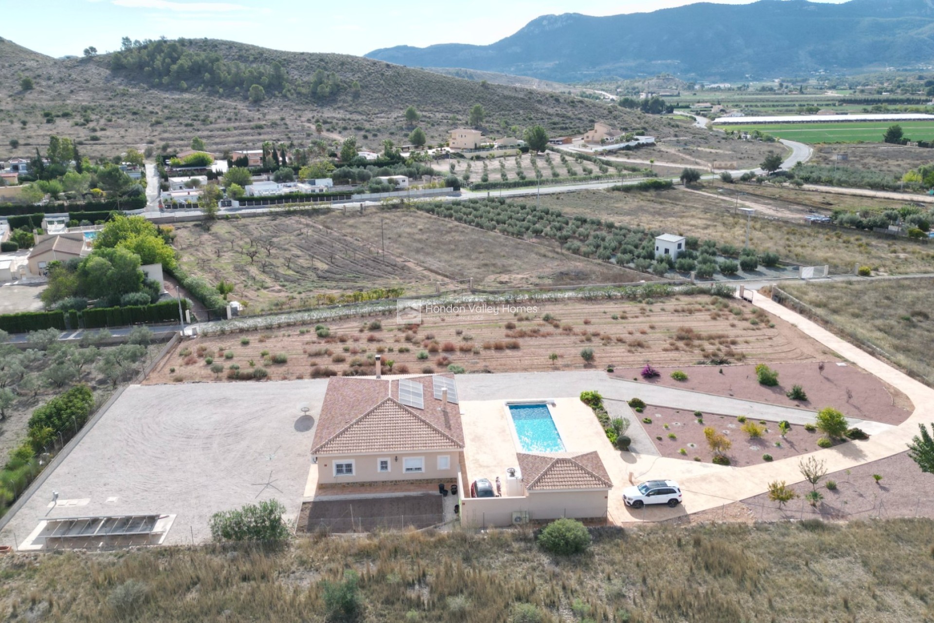 Resale - Villa - Hondón de las Nieves