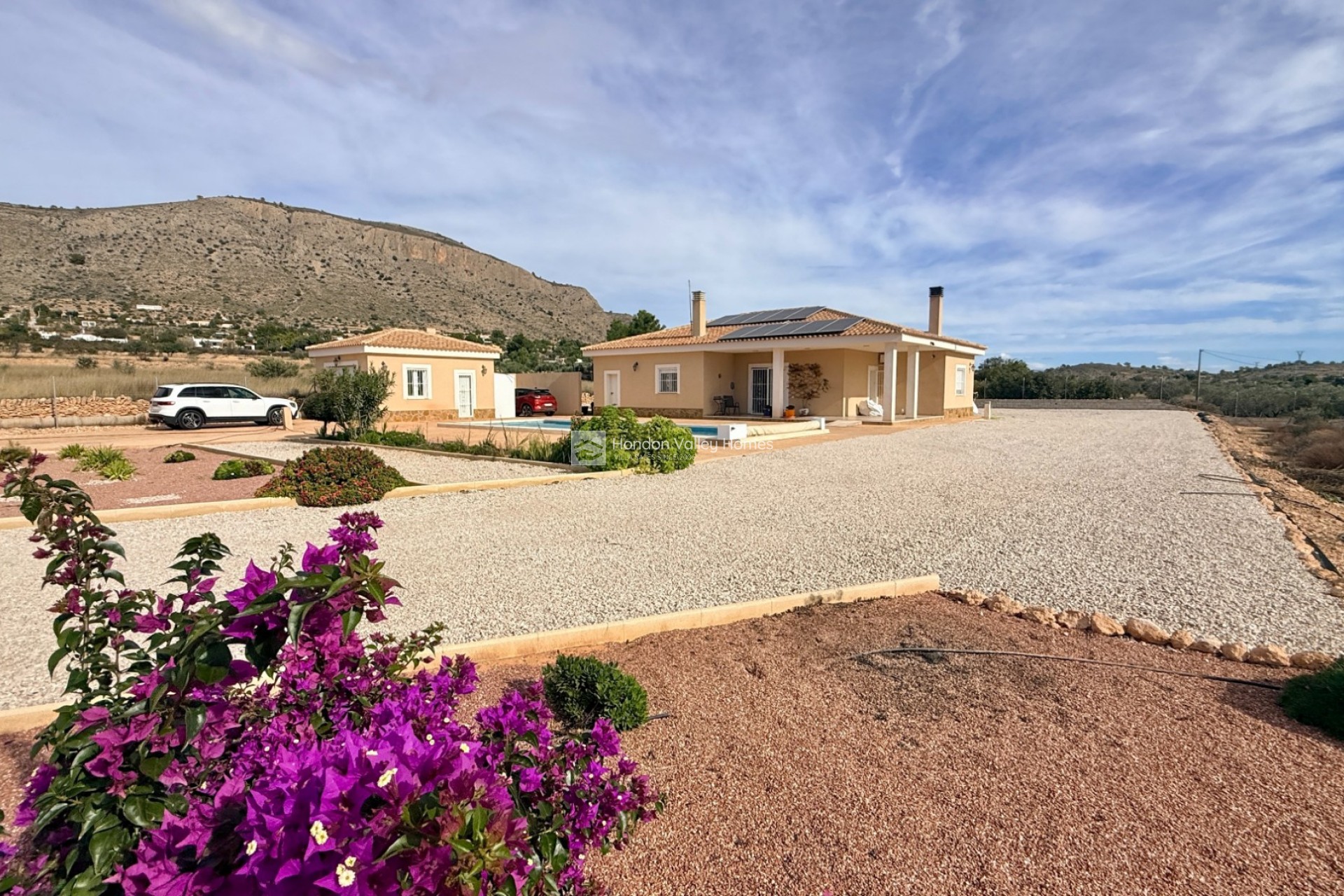 Resale - Villa - Hondón de las Nieves