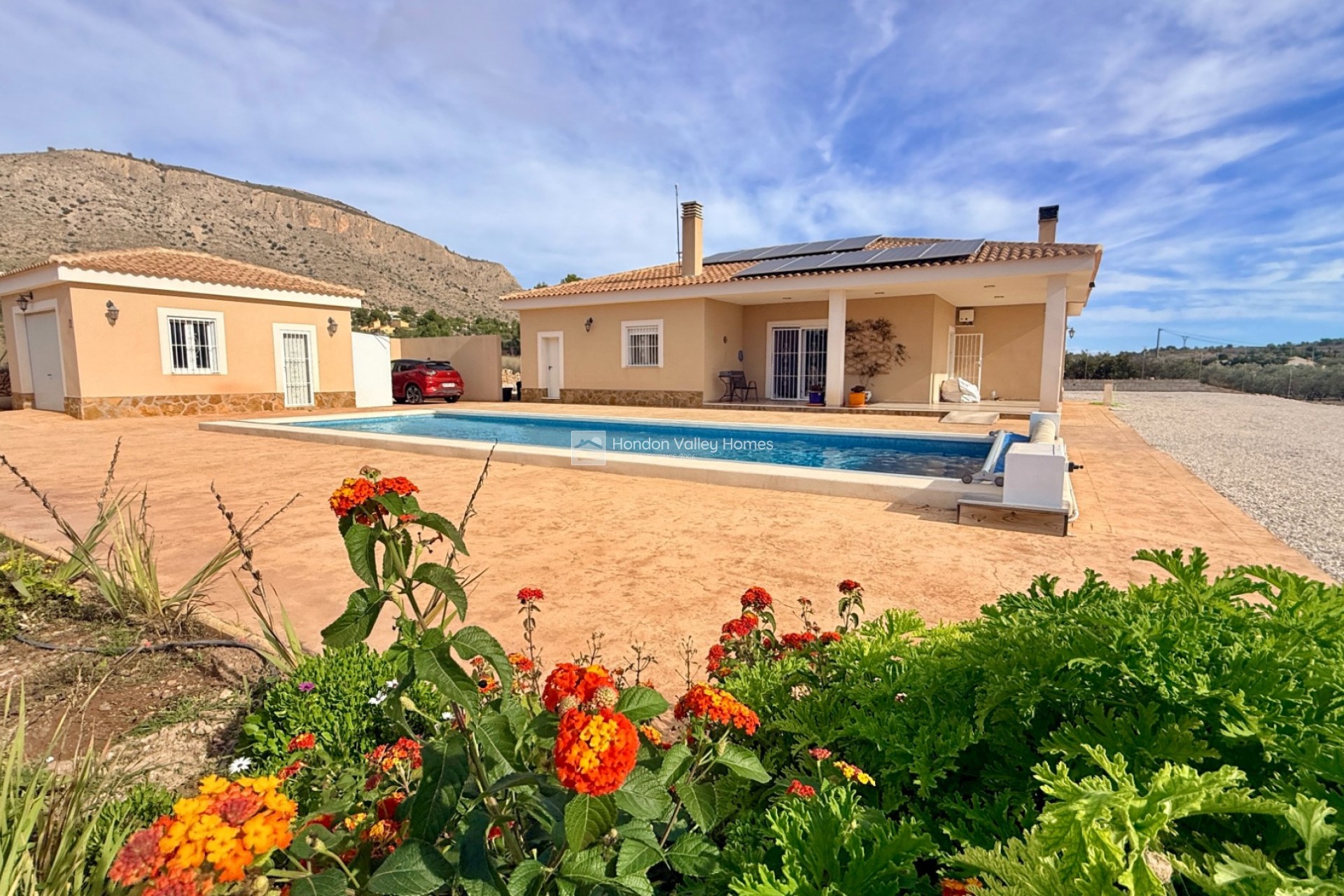 Resale - Villa - Hondón de las Nieves