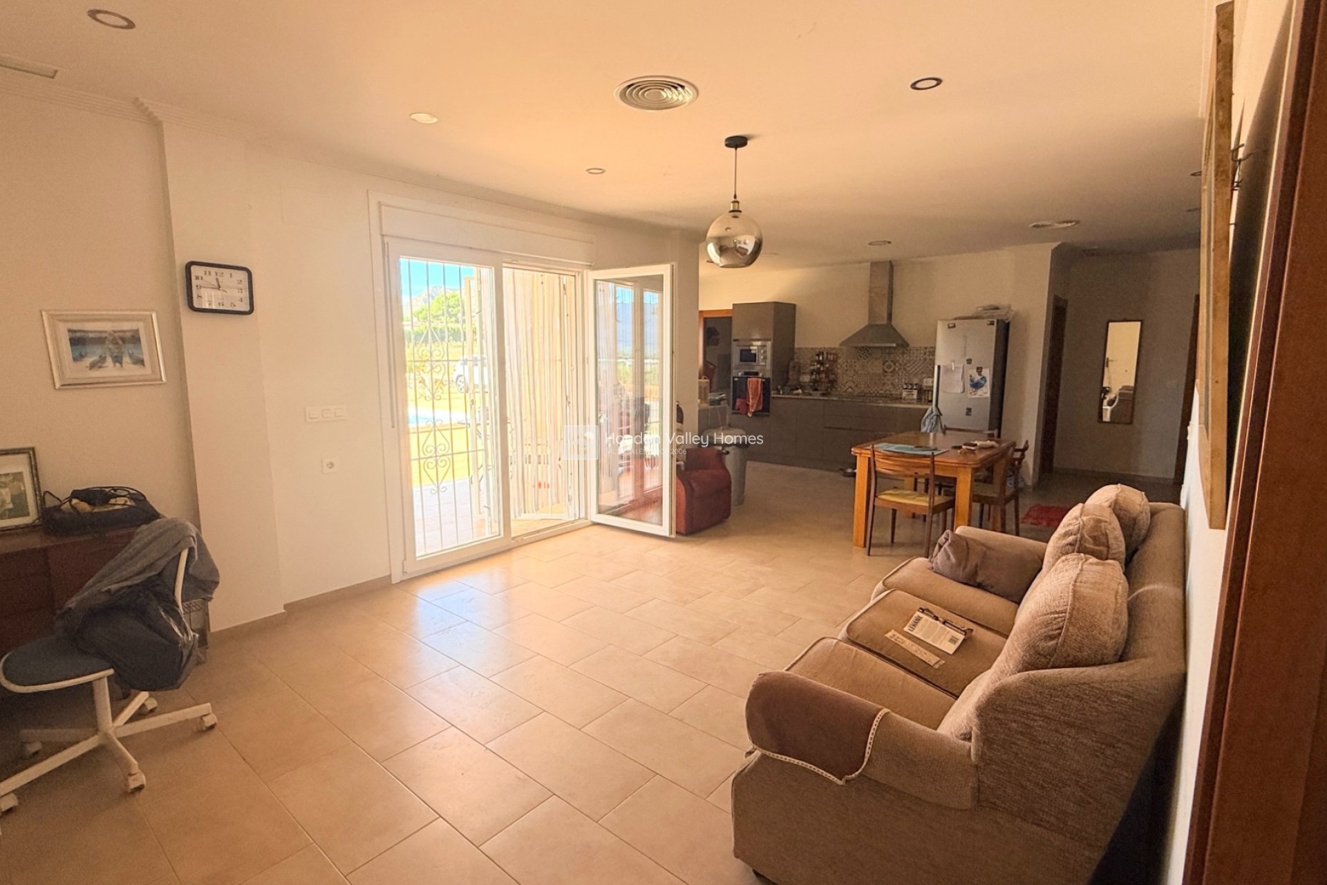 Resale - Villa - Hondón de las Nieves