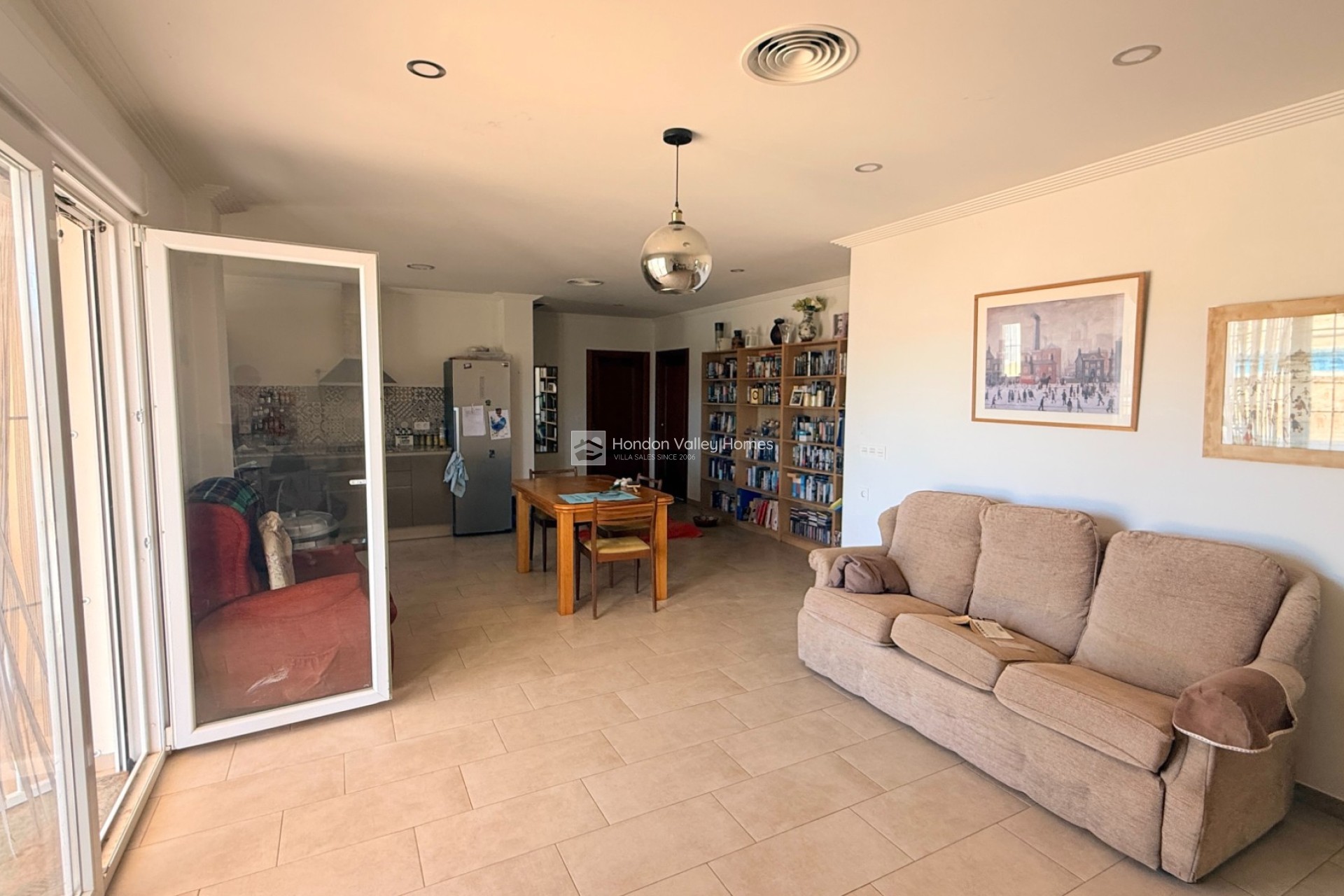 Resale - Villa - Hondón de las Nieves