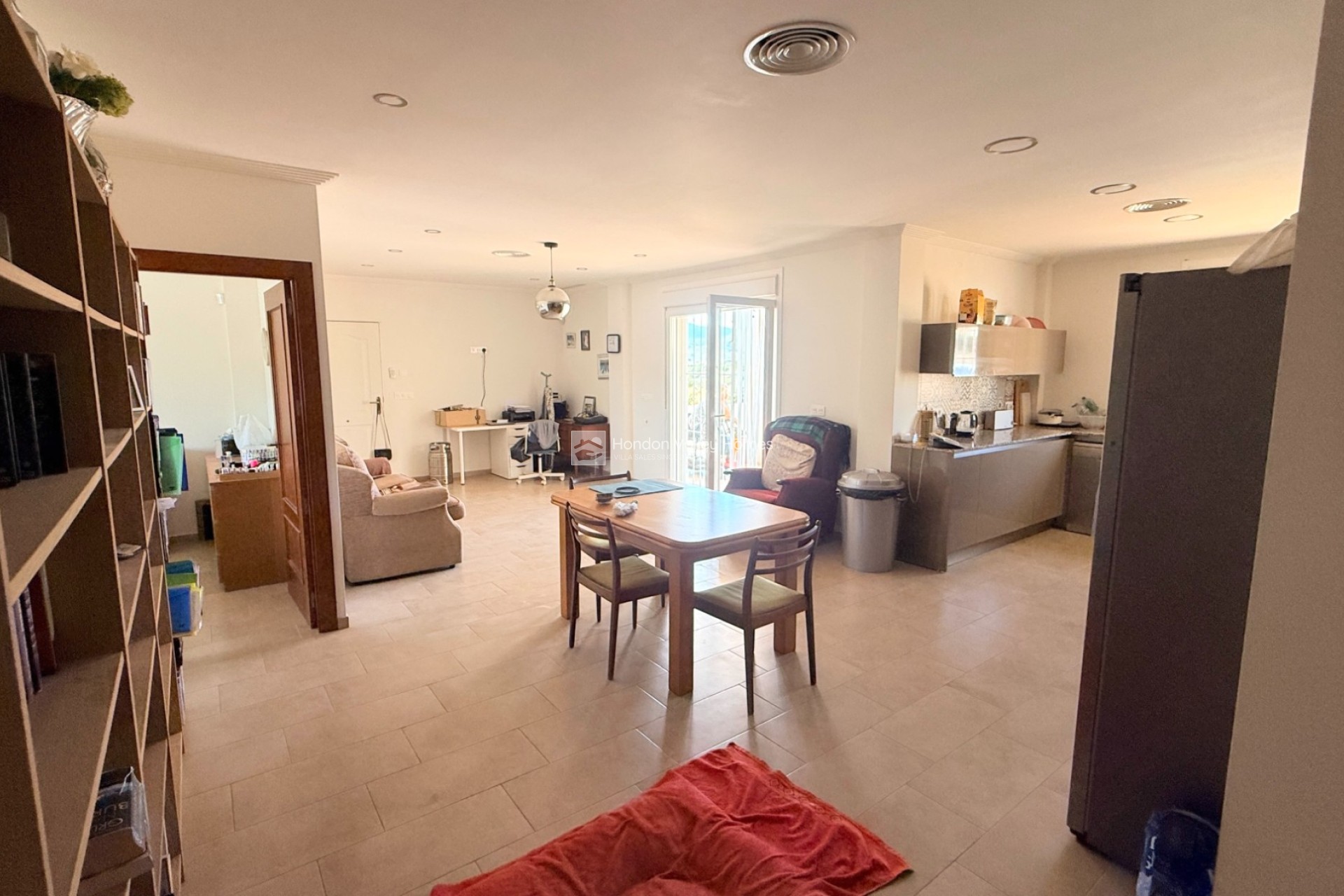 Resale - Villa - Hondón de las Nieves