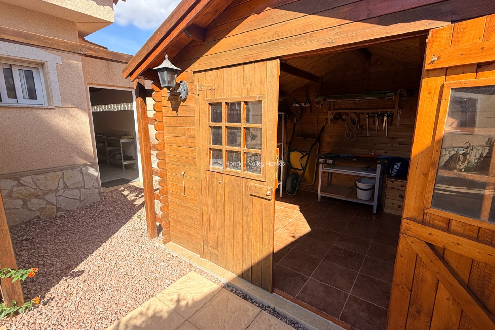 Resale - Villa - Hondón de las Nieves