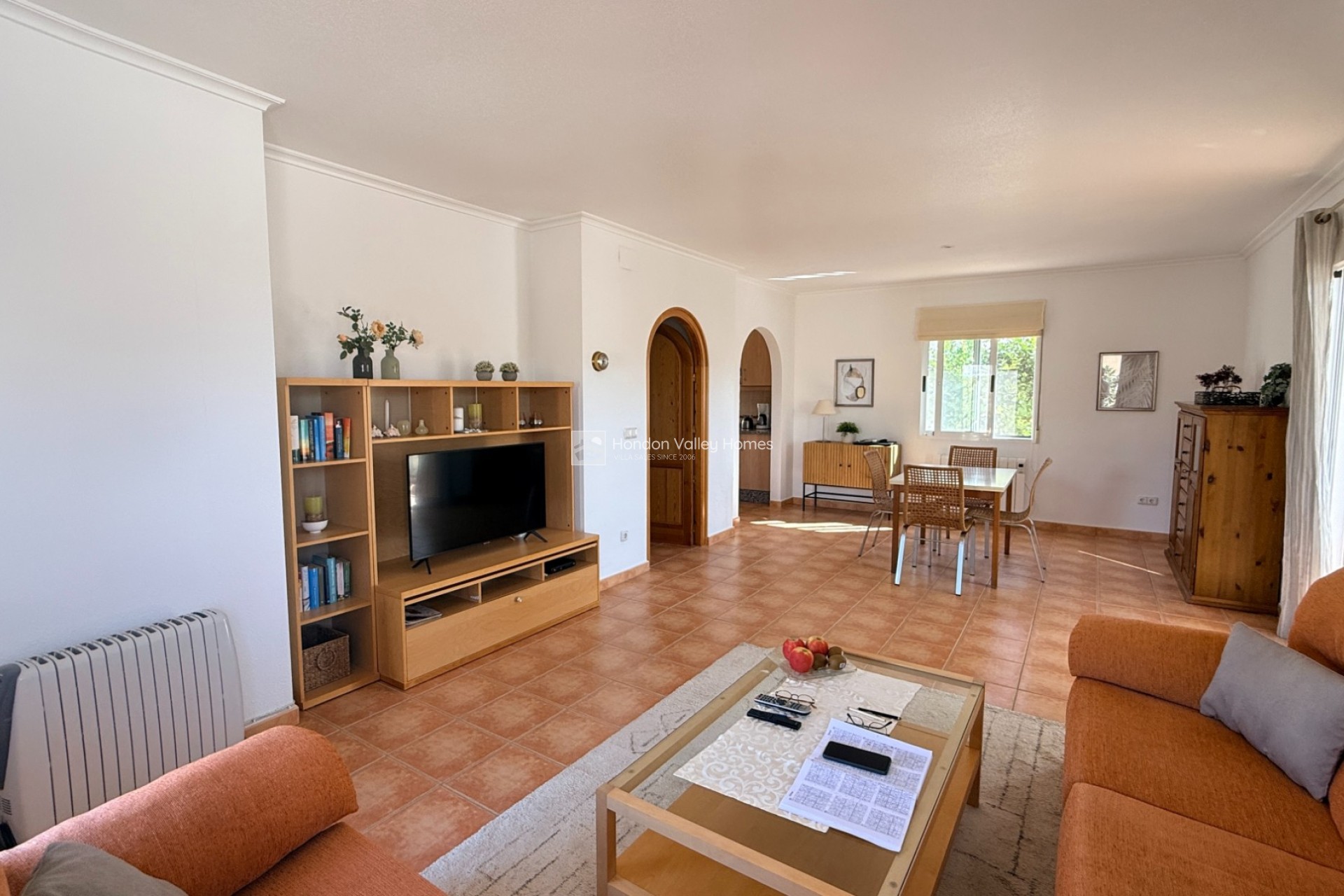 Resale - Villa - Hondón de las Nieves