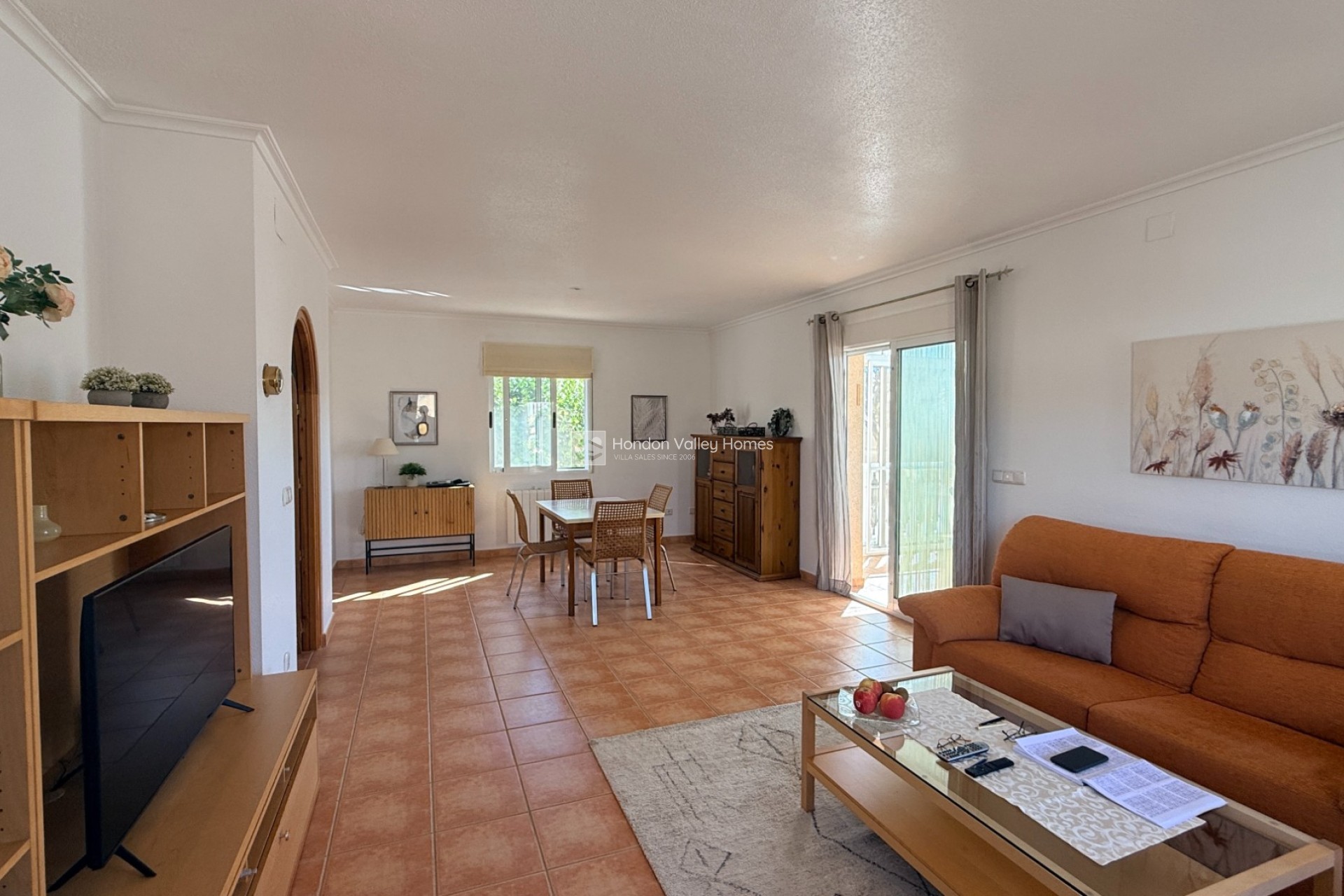 Resale - Villa - Hondón de las Nieves