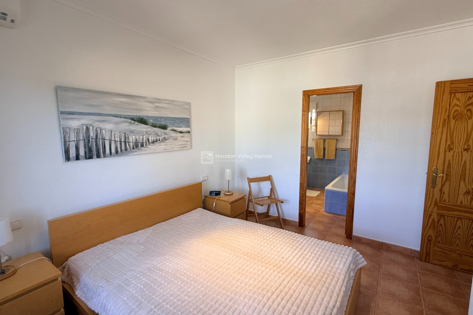 Resale - Villa - Hondón de las Nieves