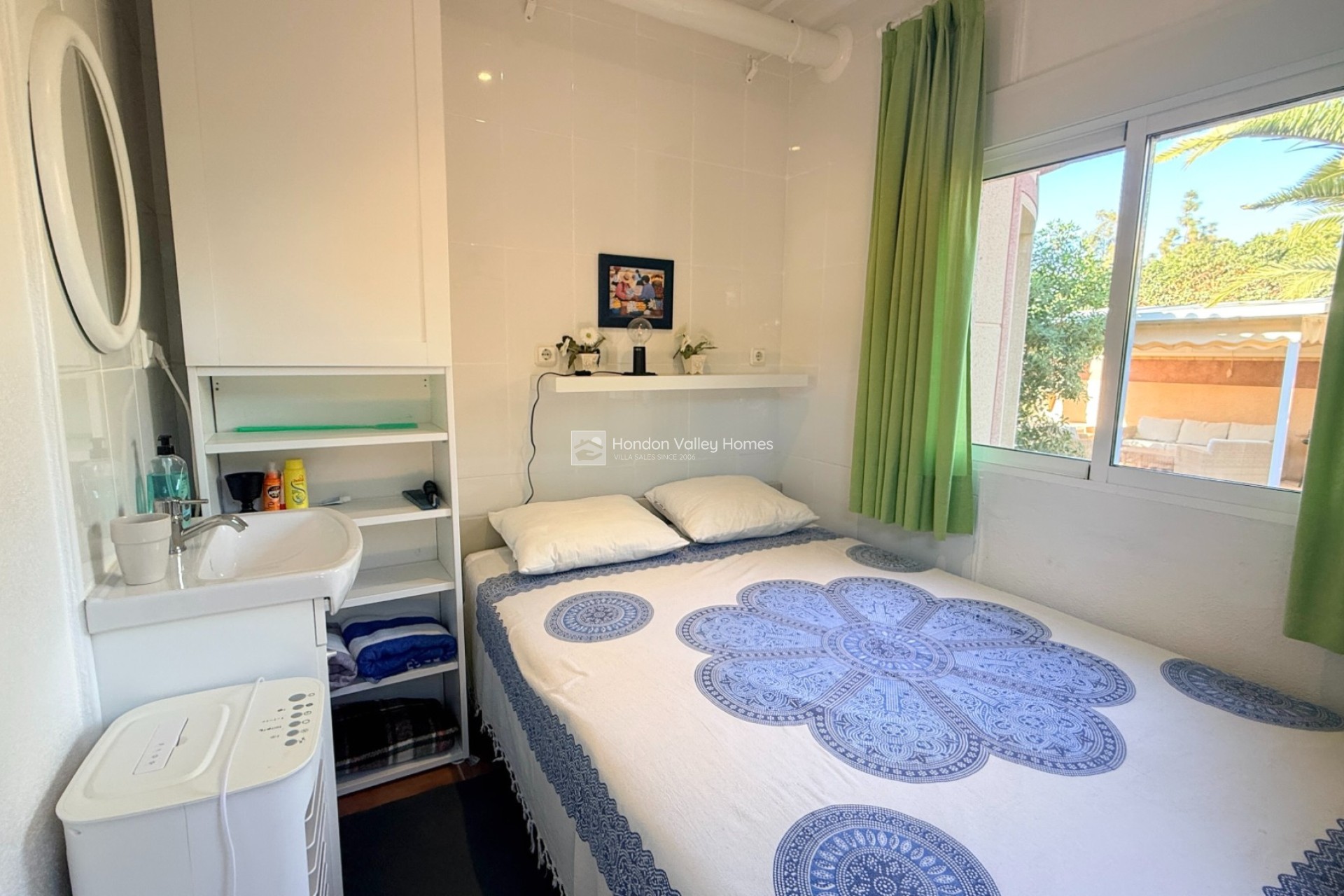 Resale - Villa - Hondón de las Nieves