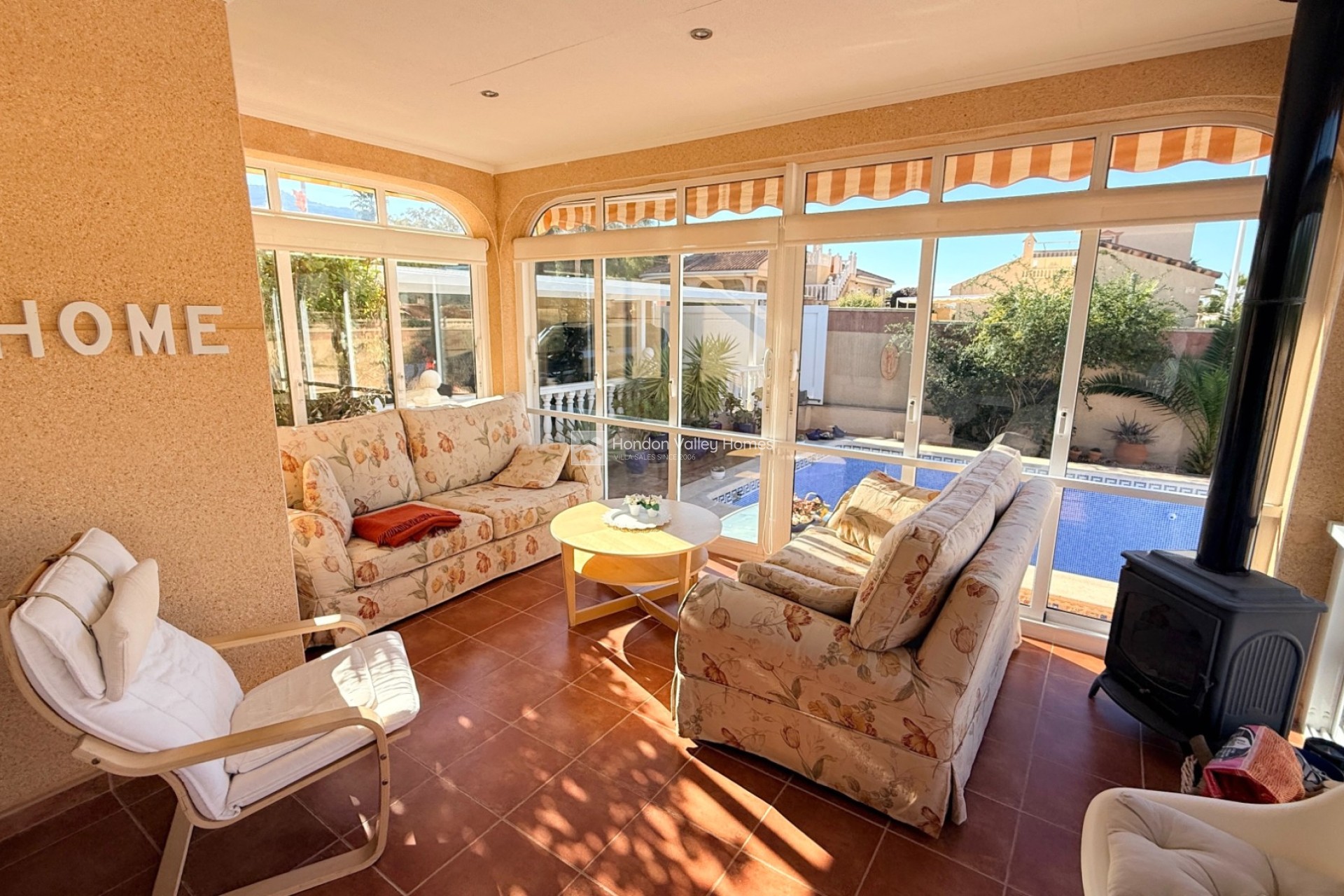 Resale - Villa - Hondón de las Nieves