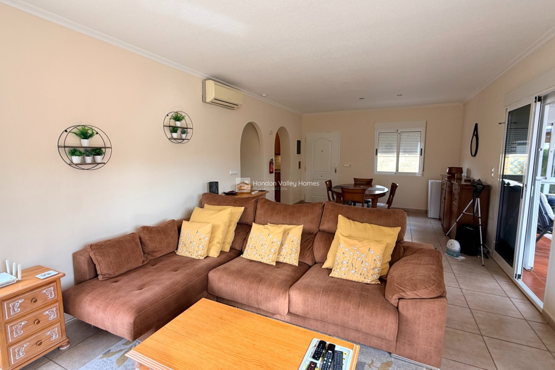 Resale - Villa - Hondón de las Nieves