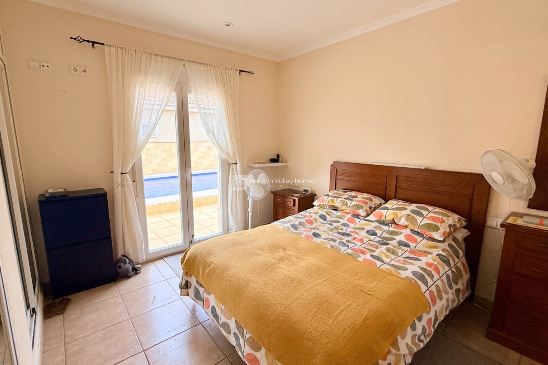 Resale - Villa - Hondón de las Nieves