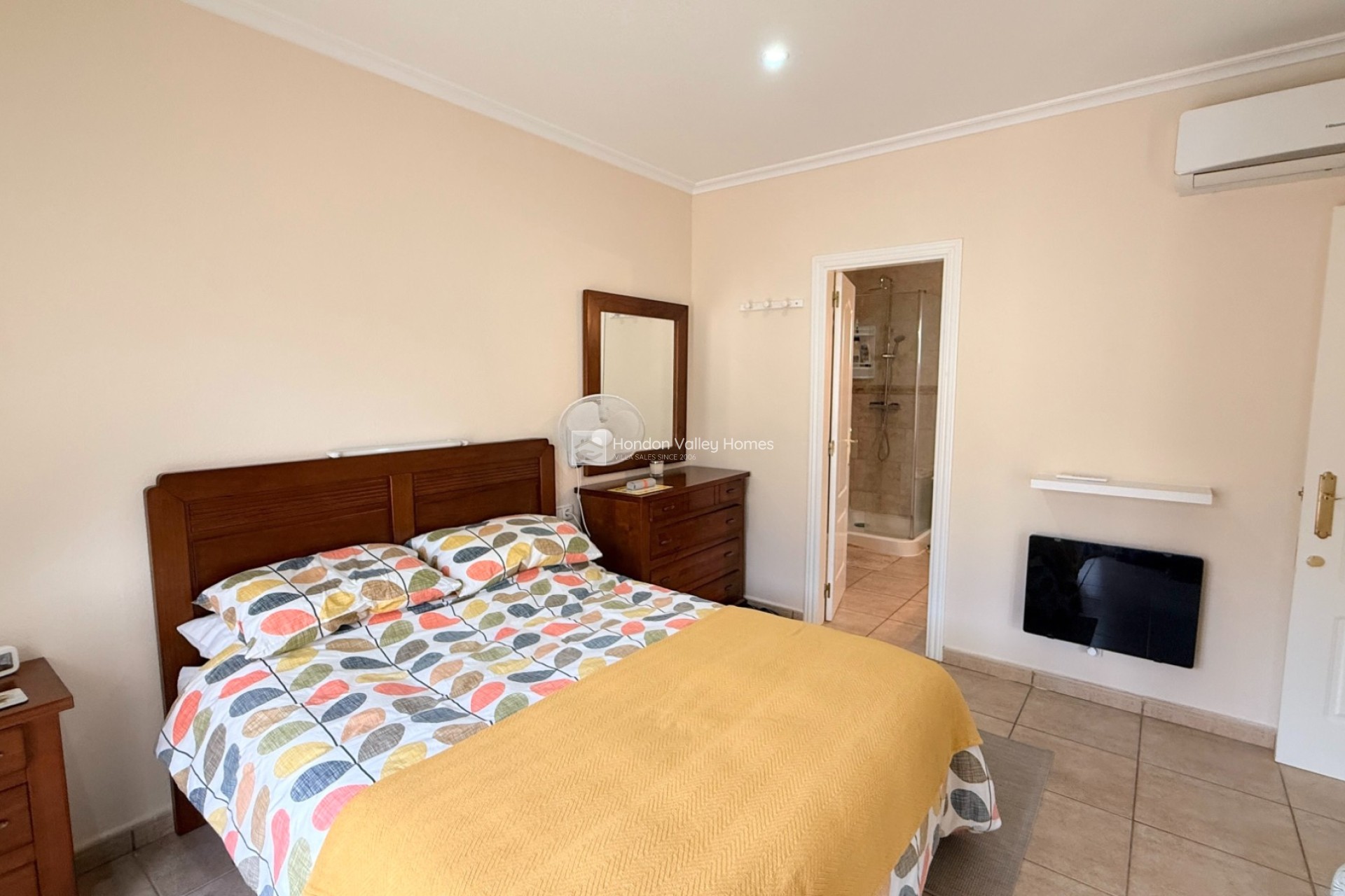 Resale - Villa - Hondón de las Nieves