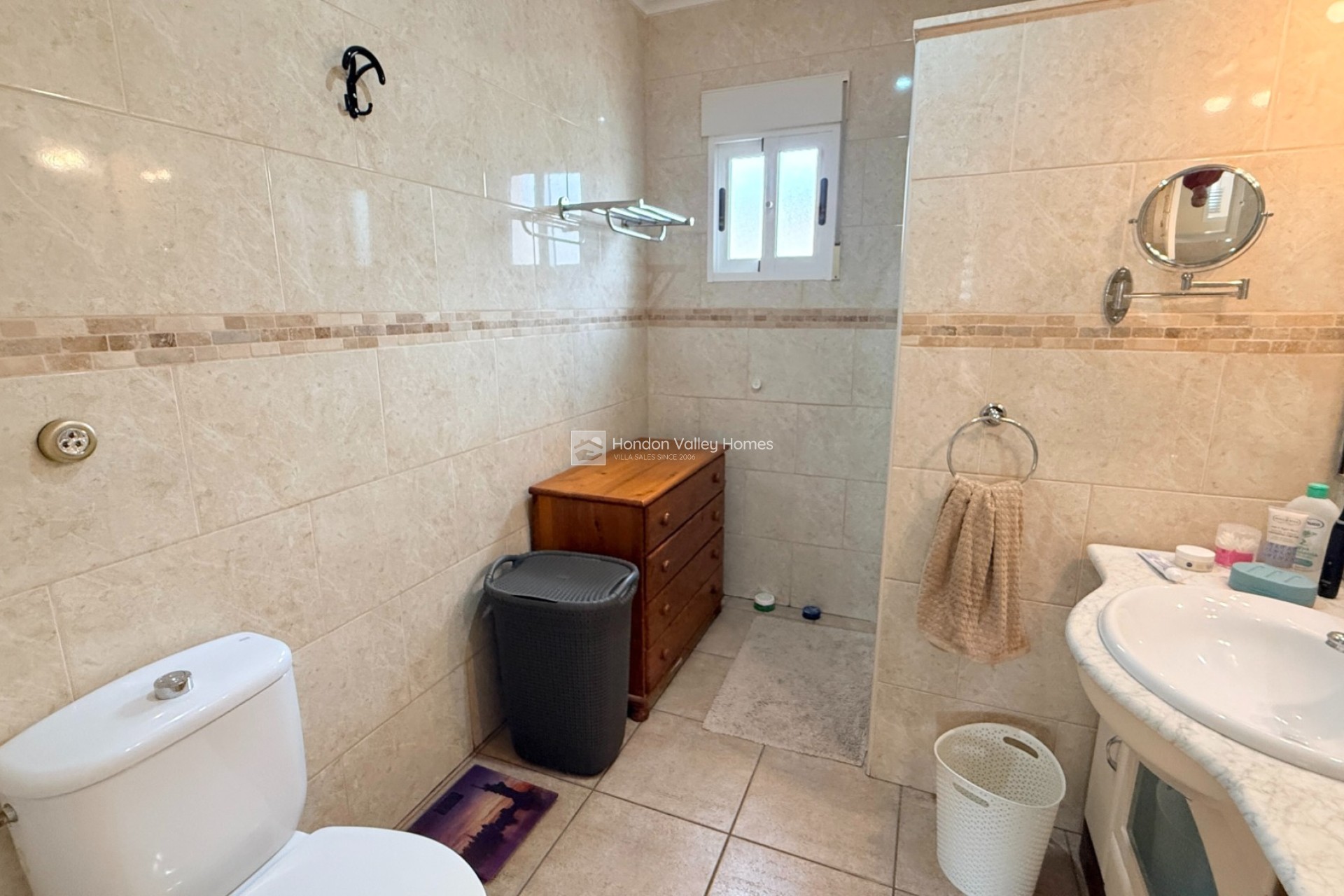 Resale - Villa - Hondón de las Nieves