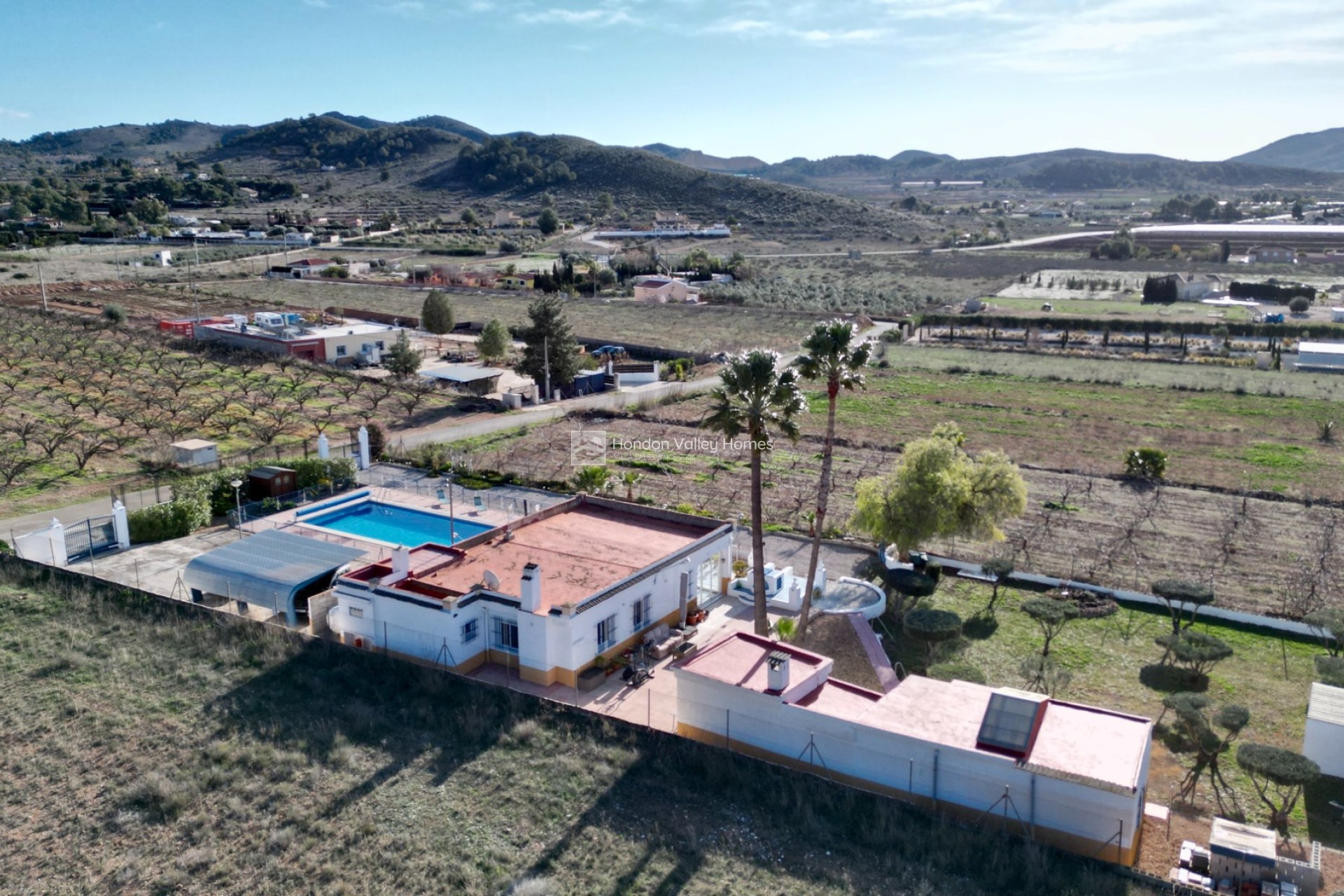 Resale - Villa - Hondón de las Nieves