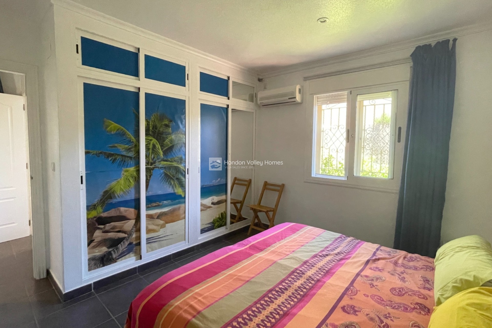 Resale - Villa - Hondón de las Nieves