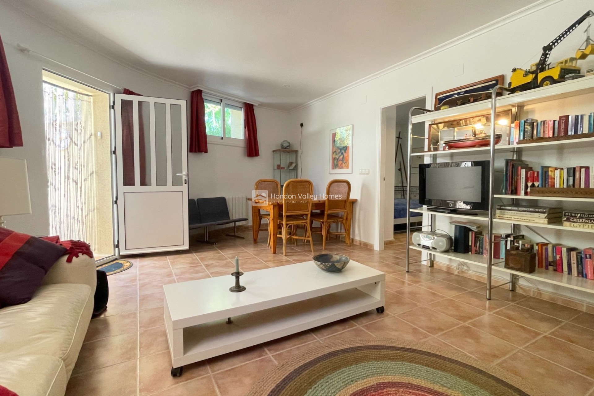 Resale - Villa - Hondón de las Nieves