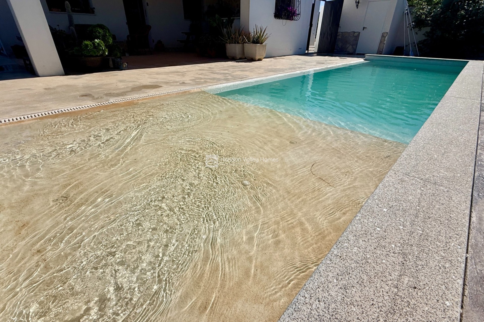 Resale - Villa - Hondon De Las Nieves