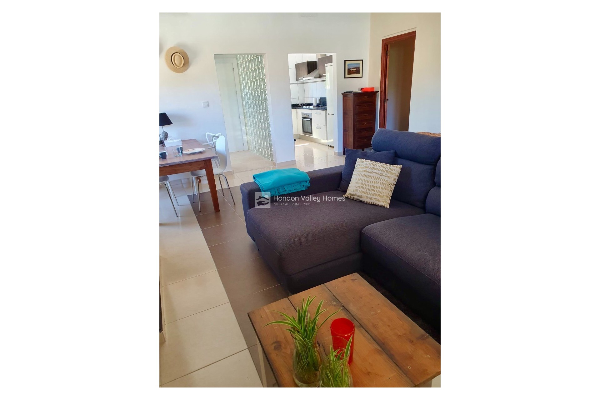 Resale - Villa - Hondon De Las Nieves