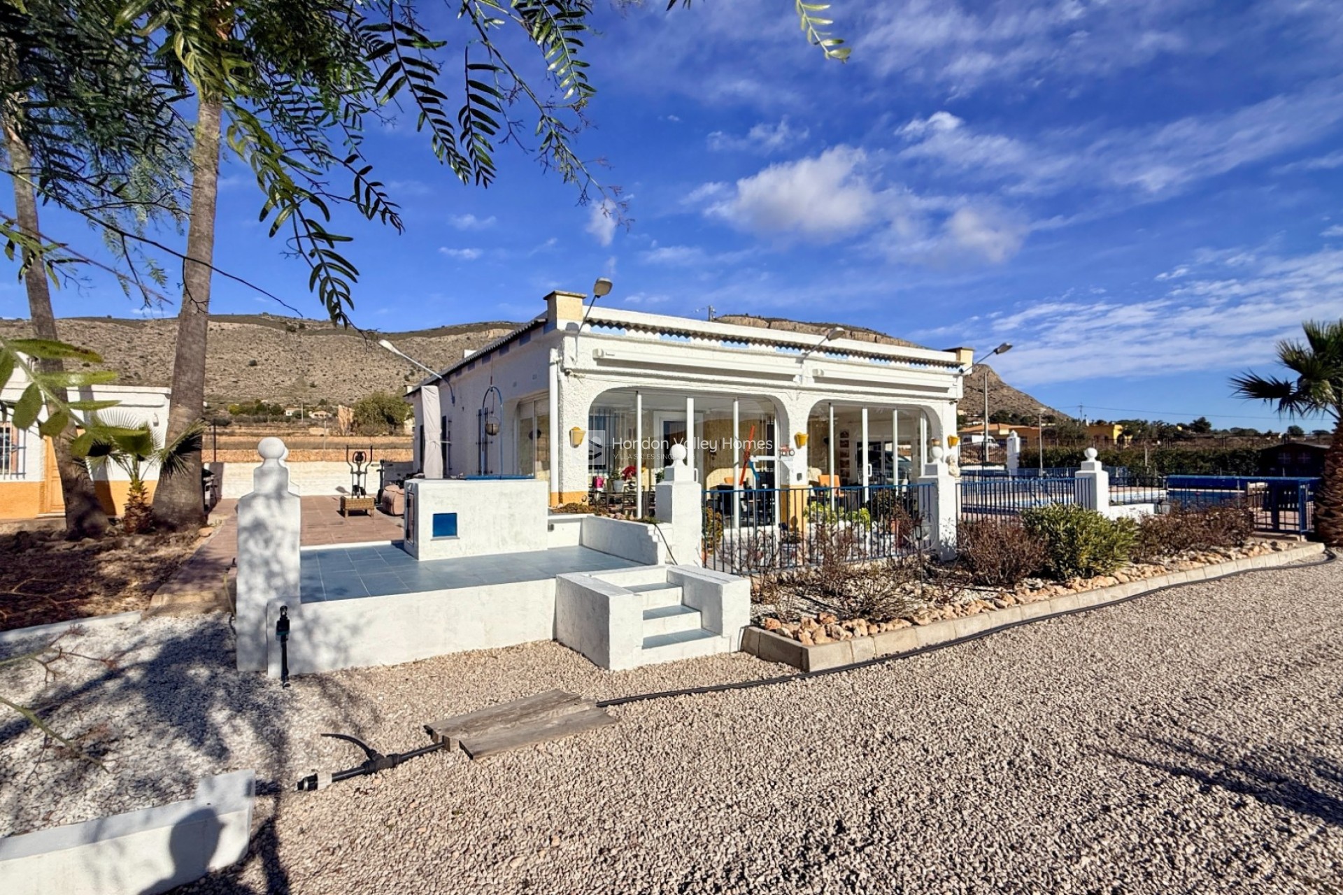 Resale - Villa - Hondón de las Nieves