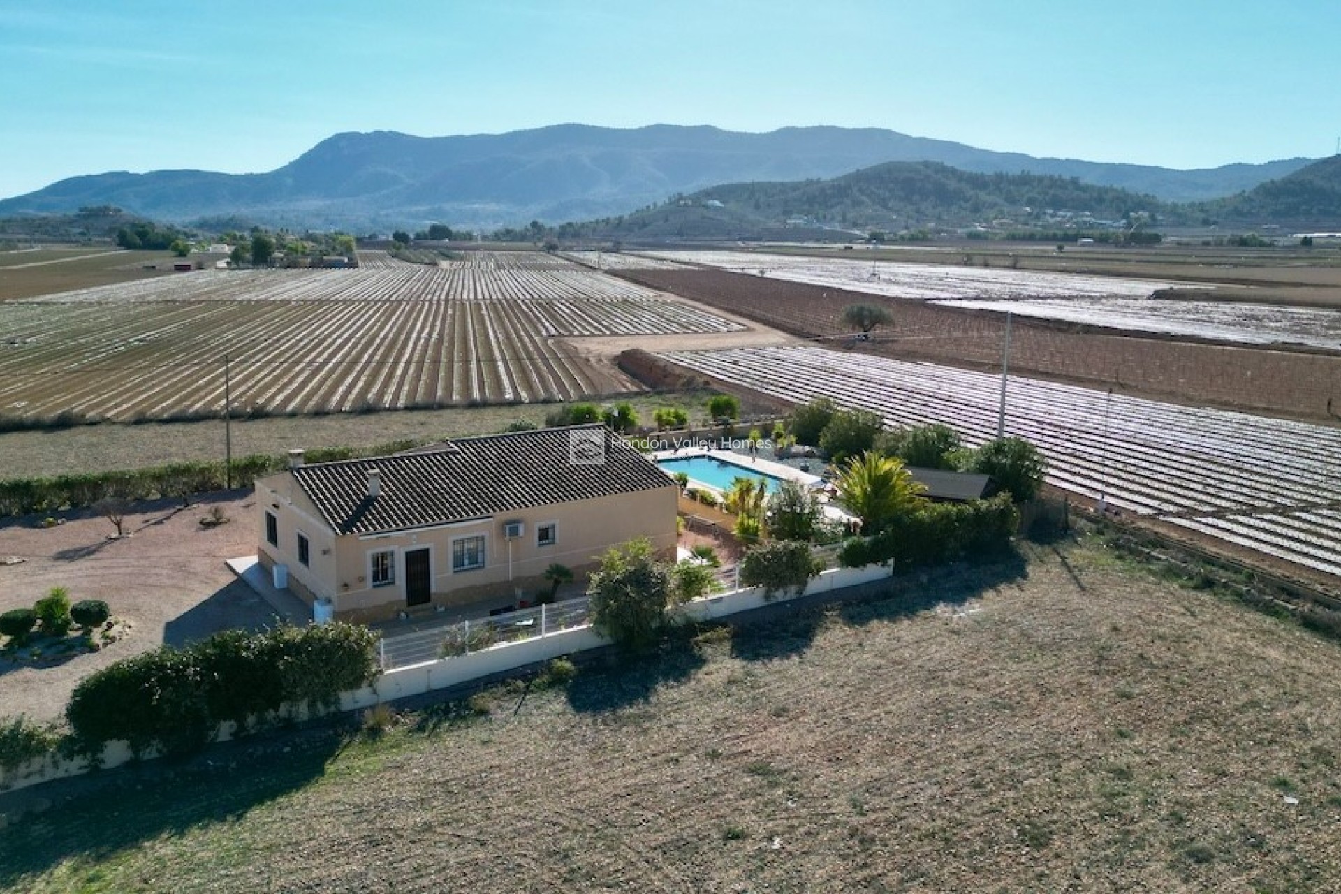 Resale - Villa - HONDON DE LAS NIEVES