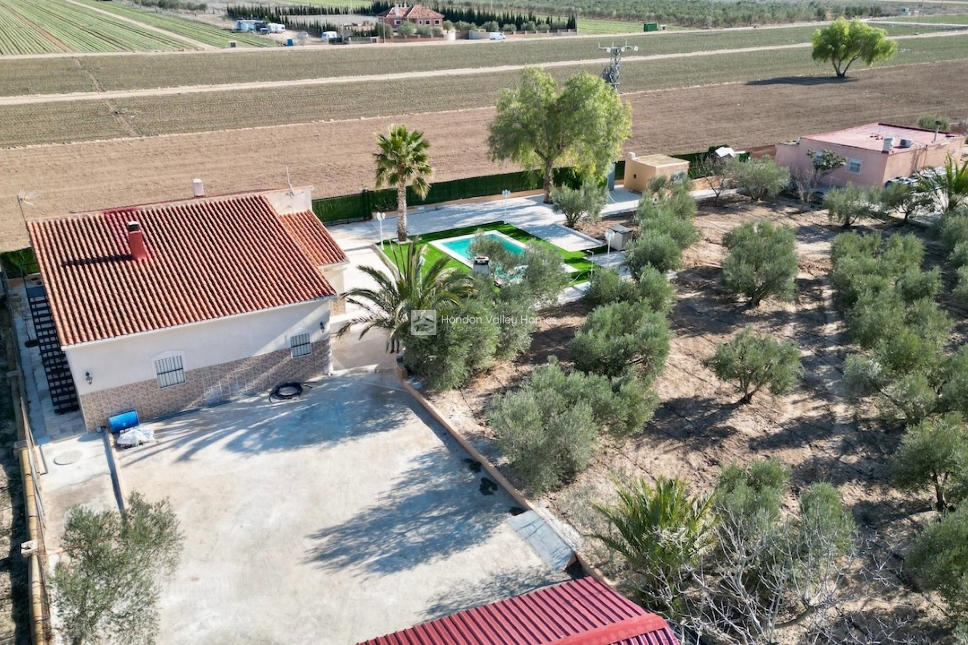 Resale - Villa - HONDON DE LAS NIEVES