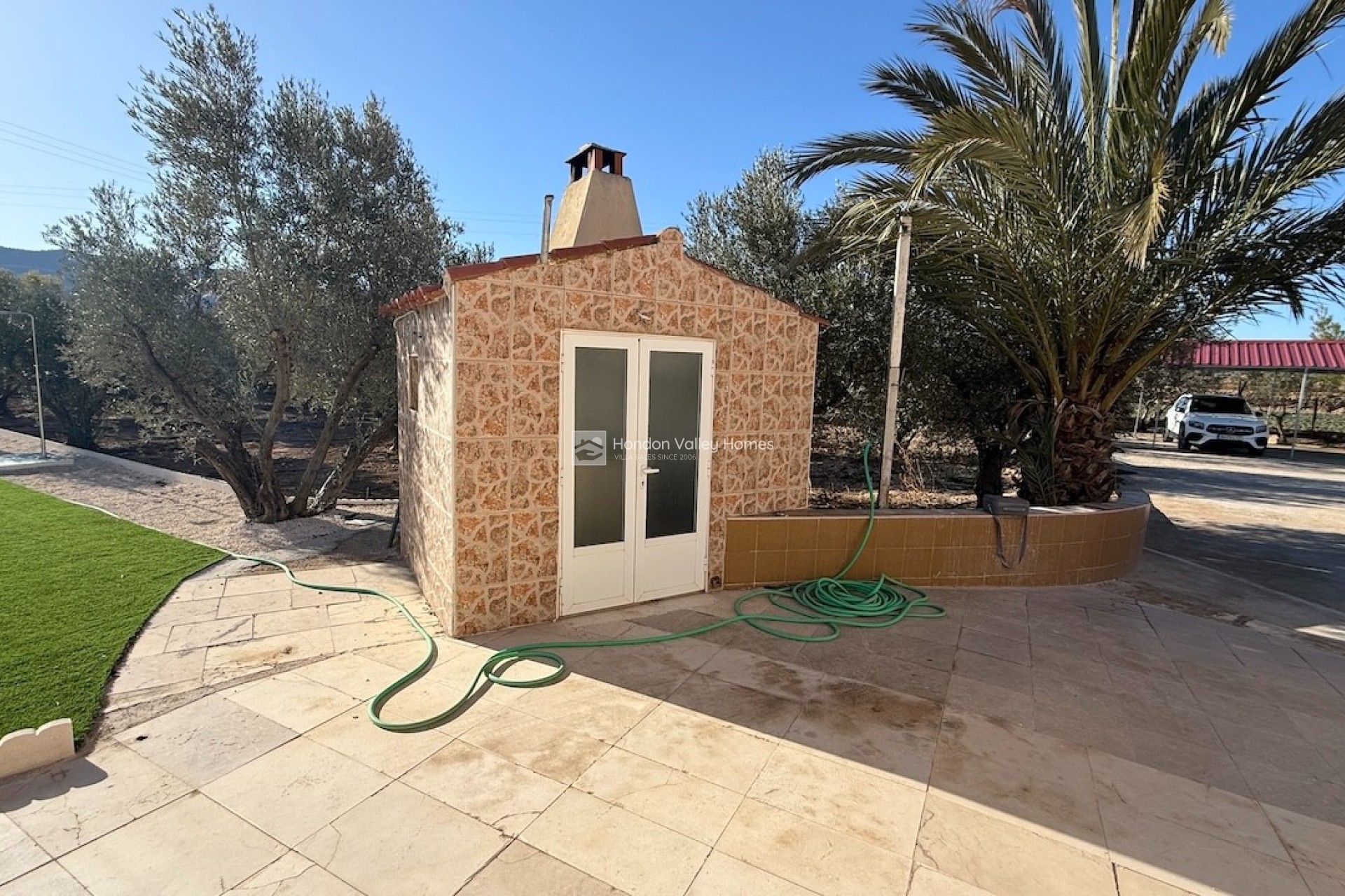 Resale - Villa - HONDON DE LAS NIEVES