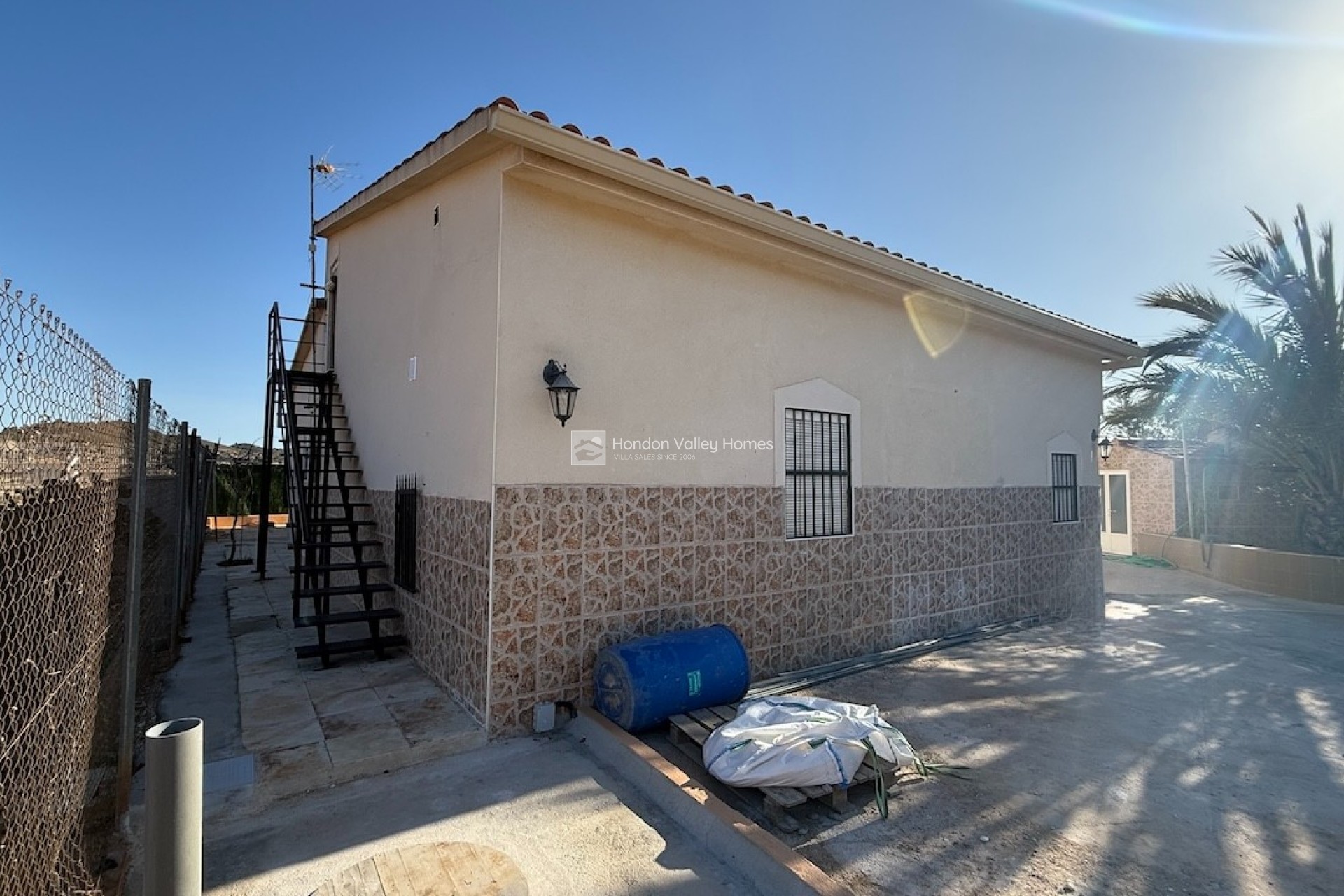 Resale - Villa - HONDON DE LAS NIEVES